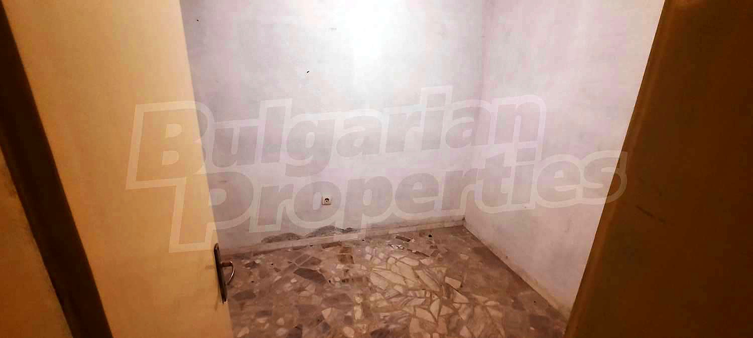 Gallery Picture 19