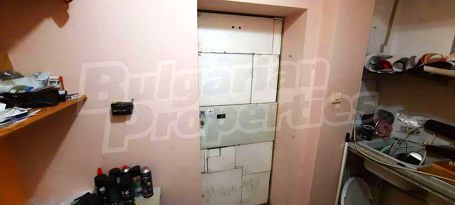 Gallery Picture 10