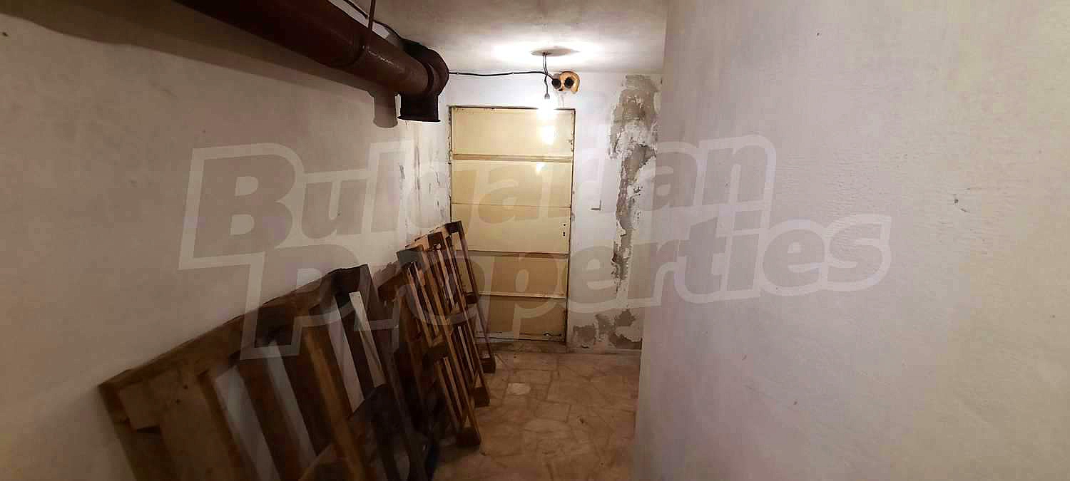 Gallery Picture 23