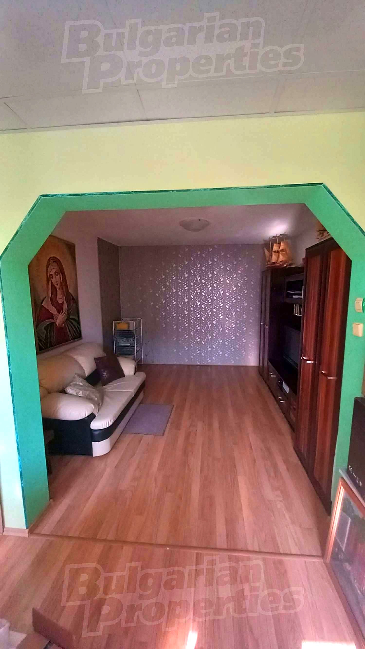 Gallery Picture 13