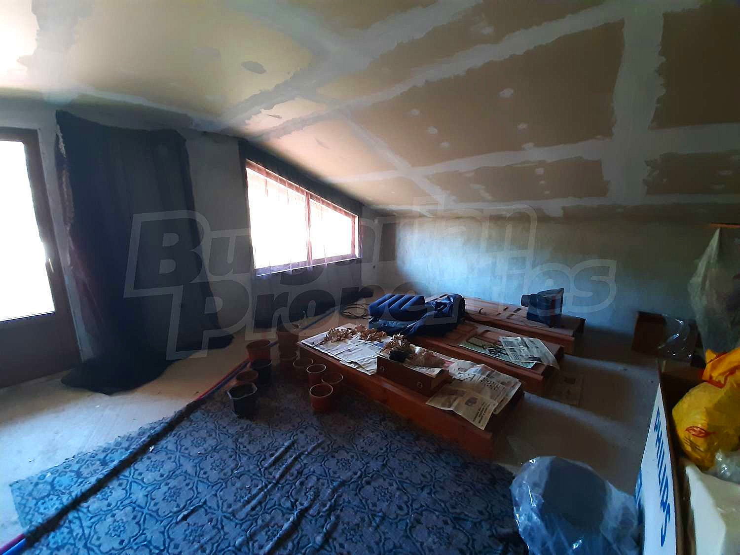 Gallery Picture 19