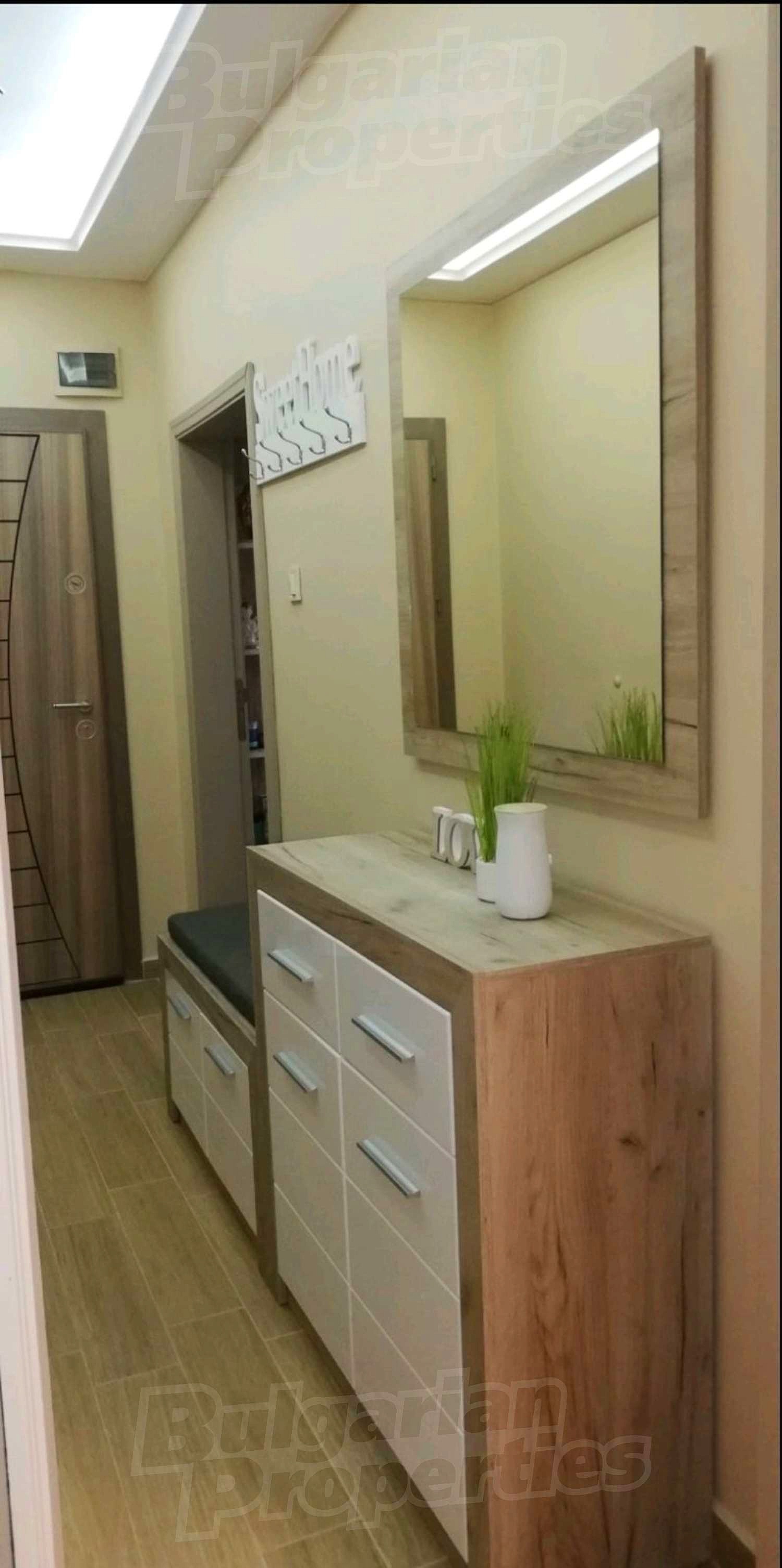 Gallery Picture 6