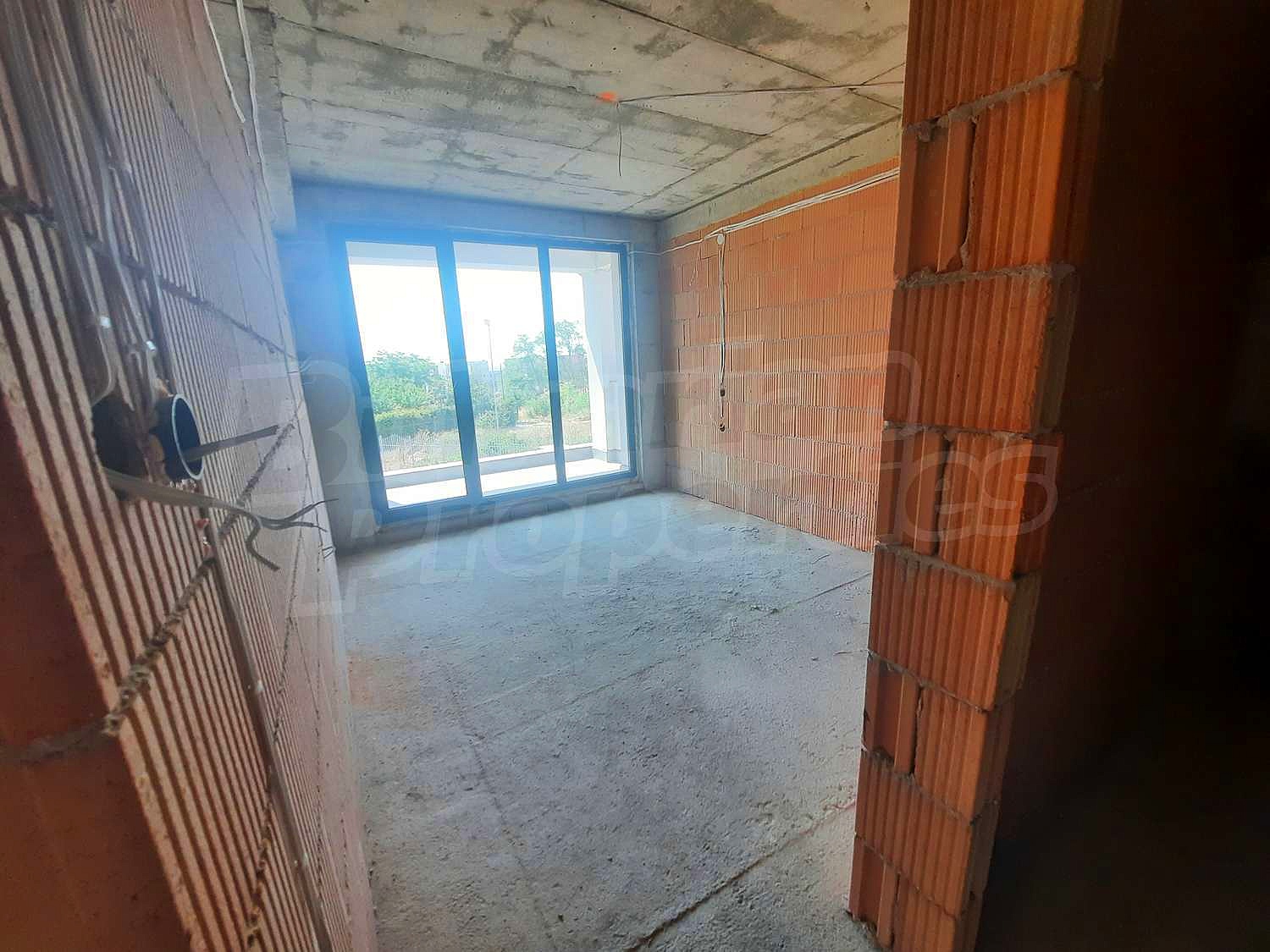 Gallery Picture 11