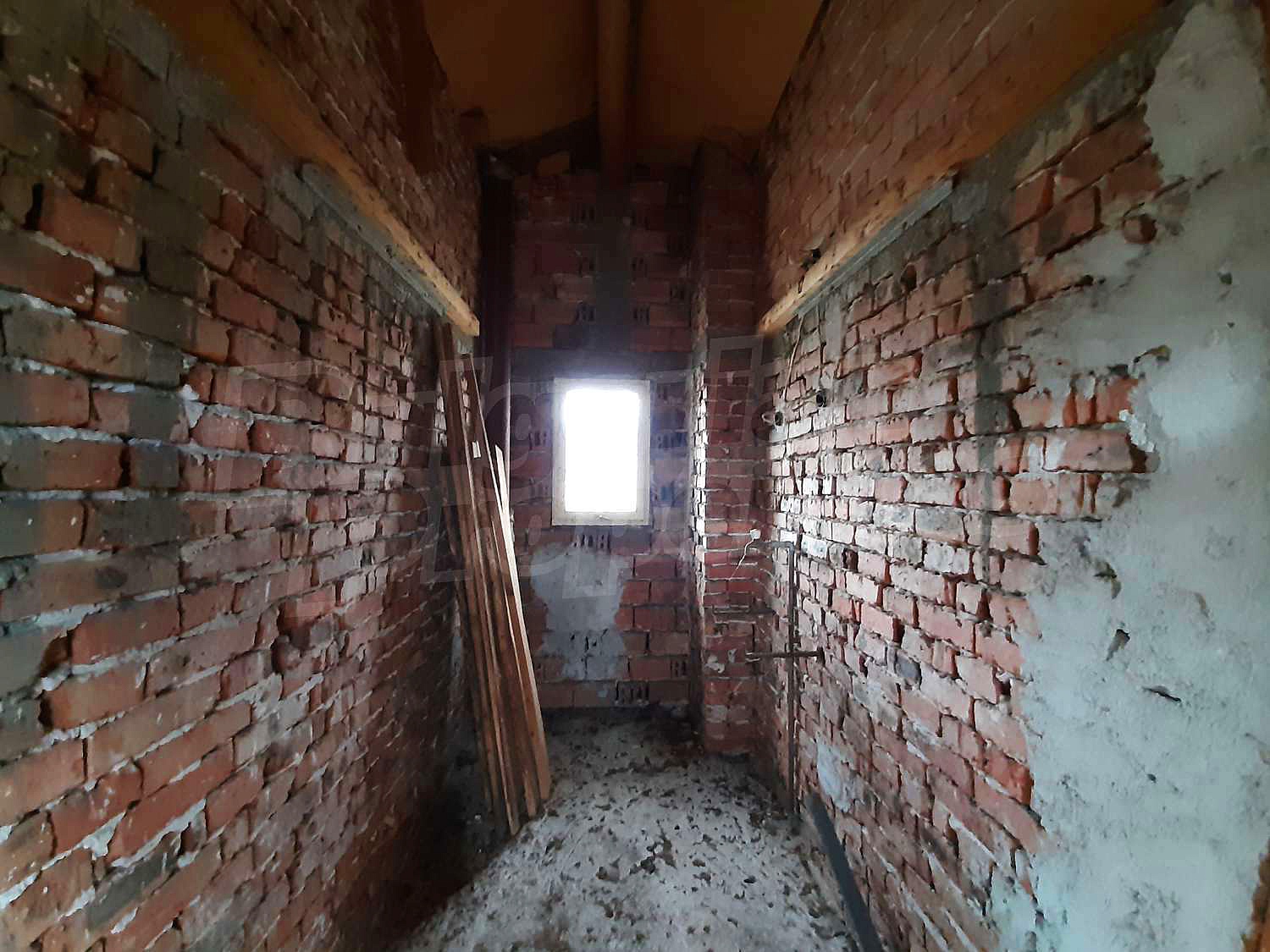 Gallery Picture 13