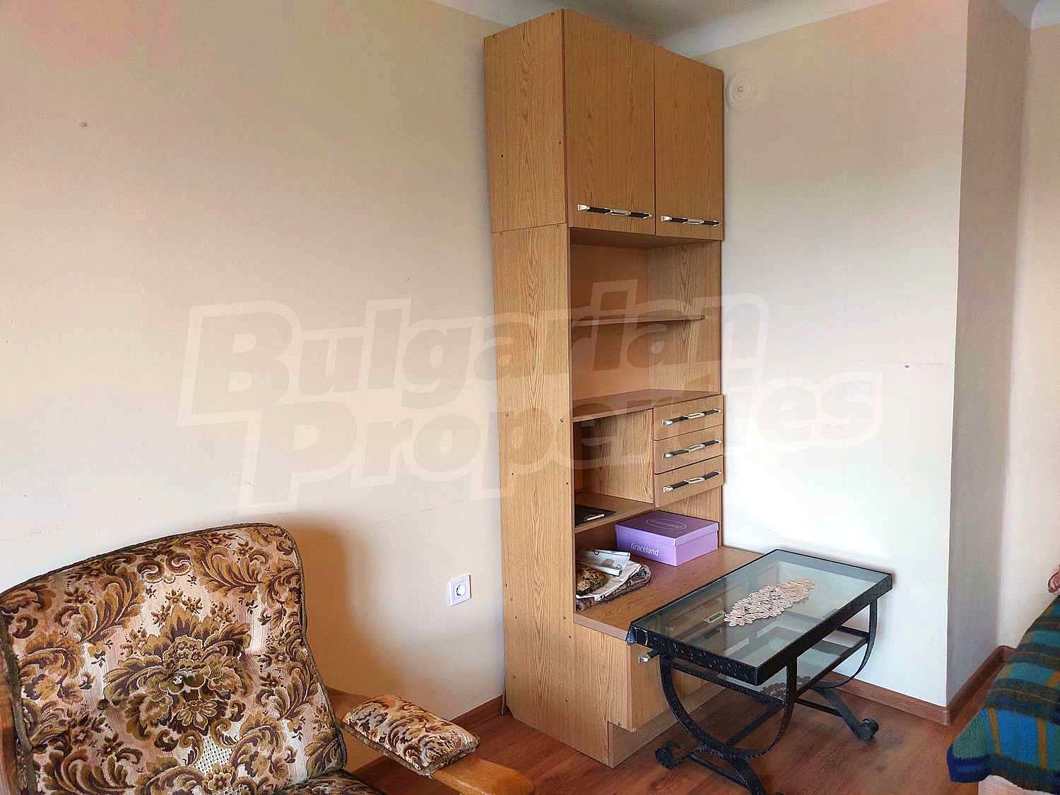 Gallery Picture 2