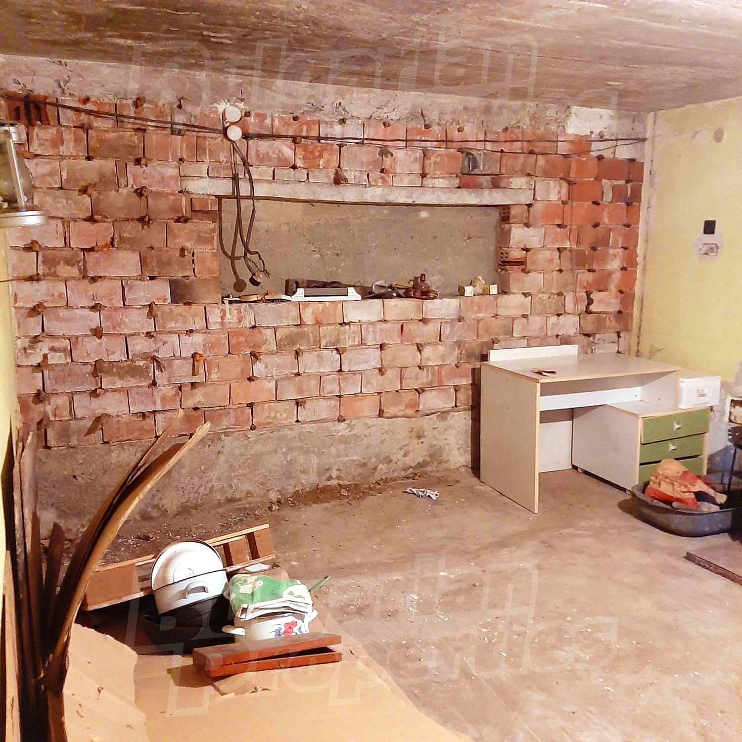 Gallery Picture 5