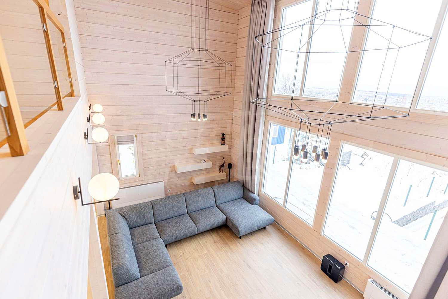 Gallery Picture 2