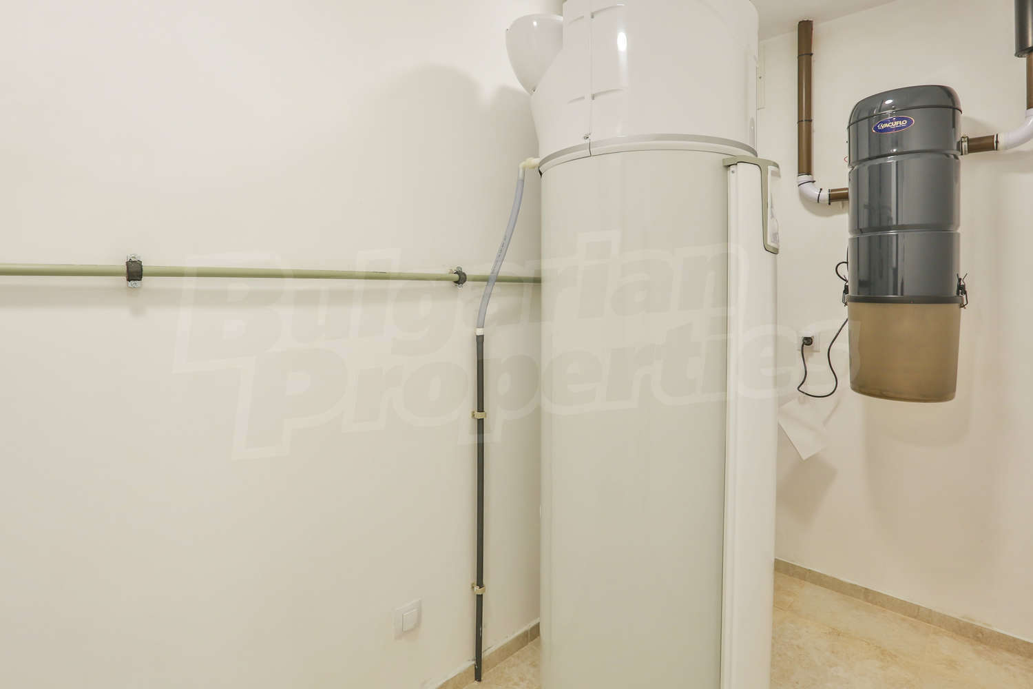 Gallery Picture 36