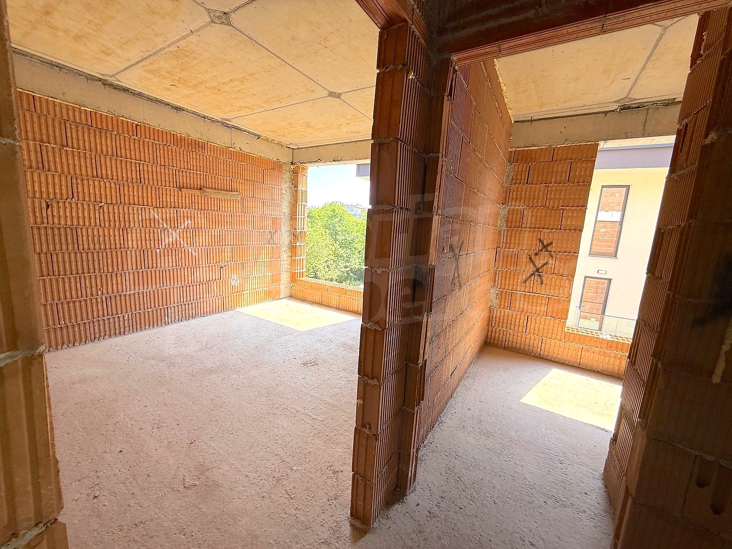 Gallery Picture 11