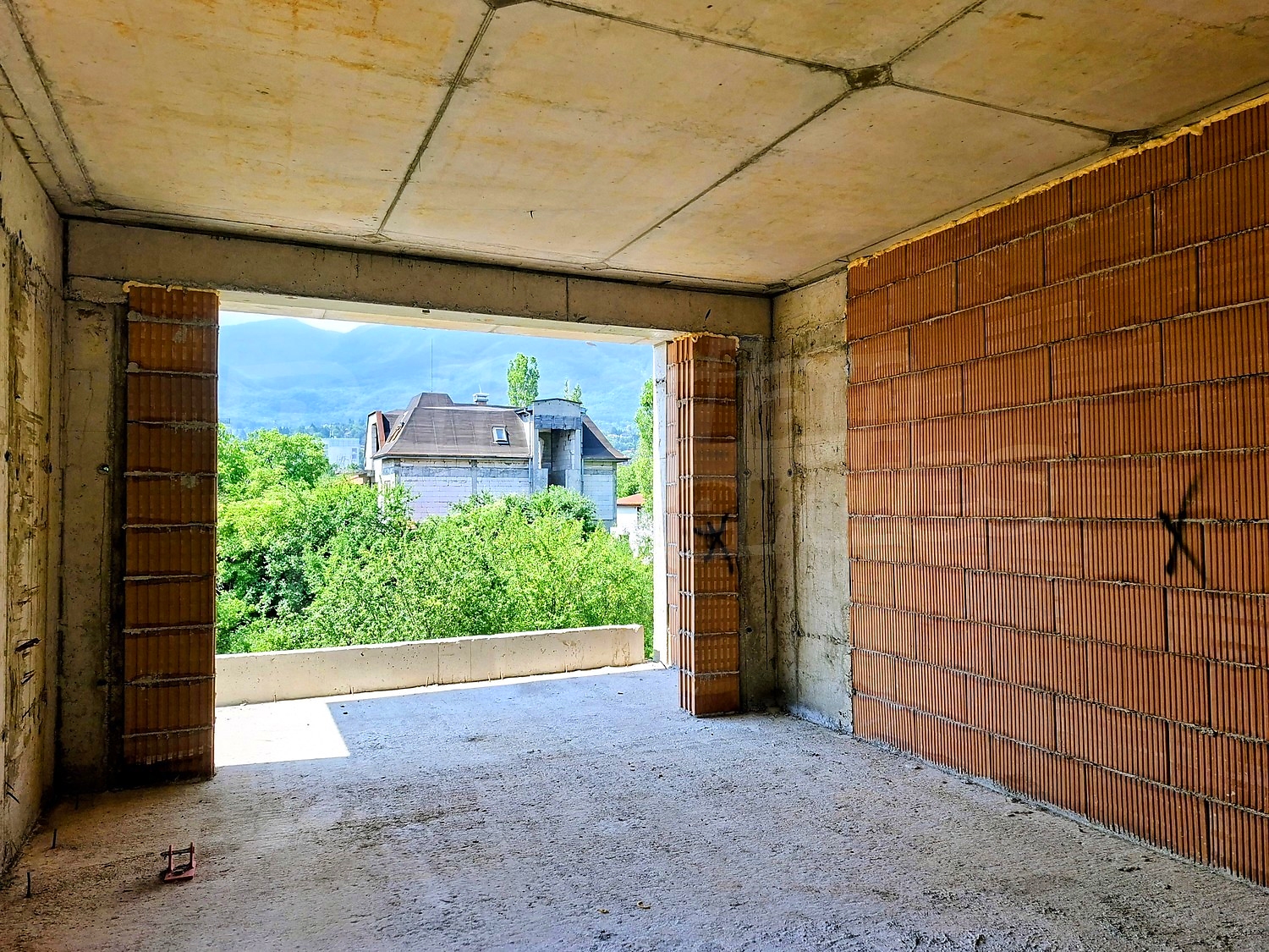 Gallery Picture 19
