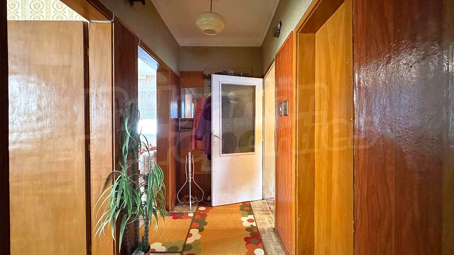 Gallery Picture 18