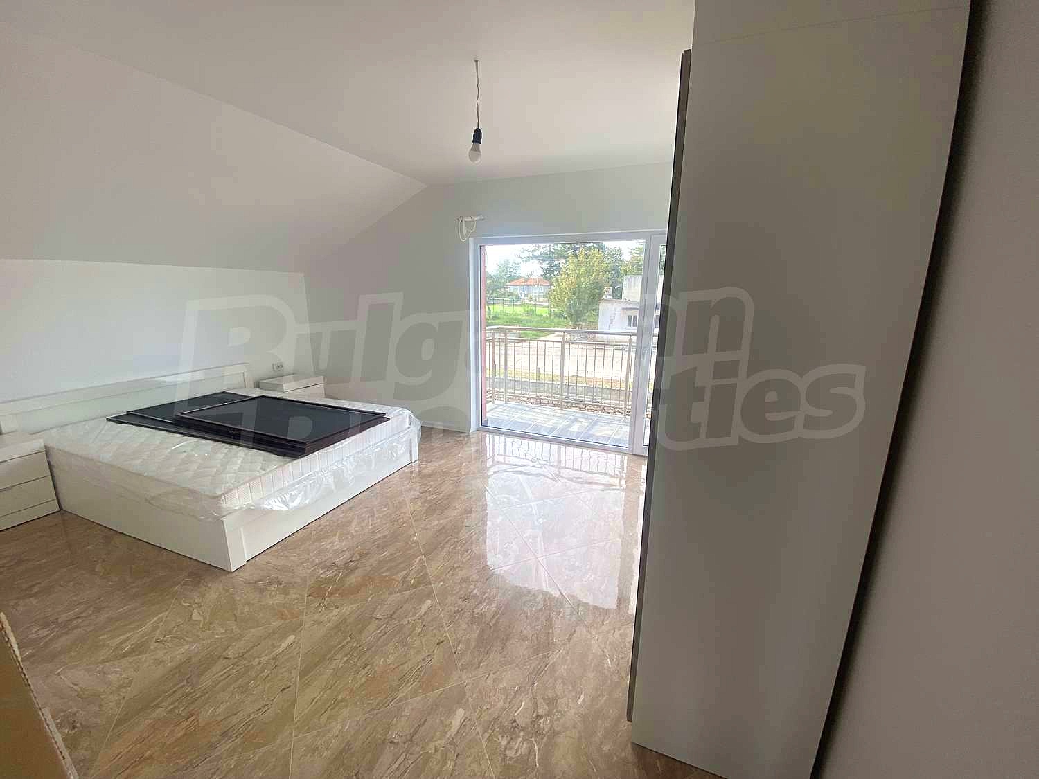 Gallery Picture 17