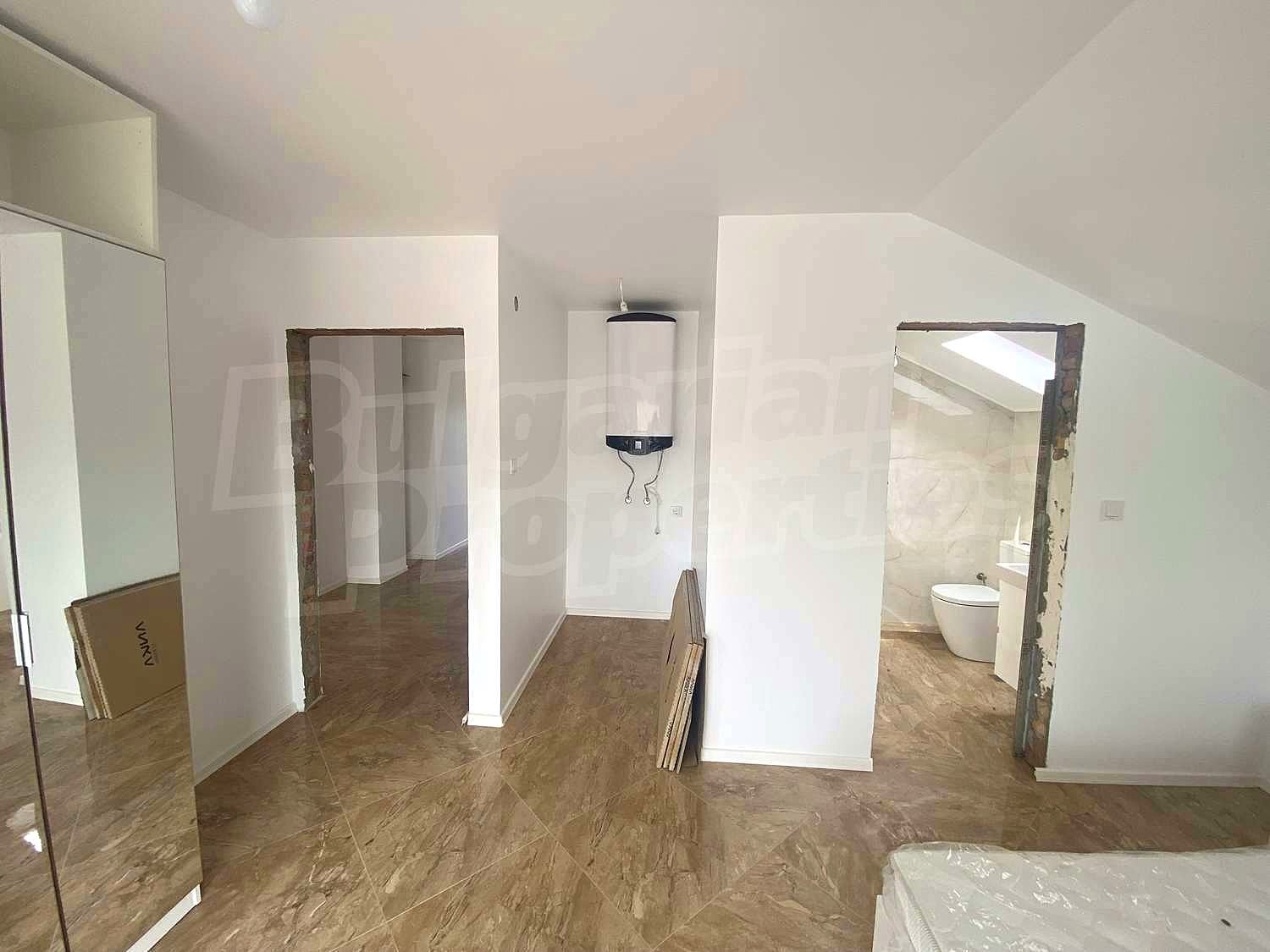 Gallery Picture 36