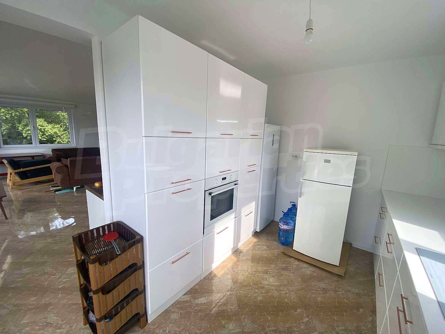 Gallery Picture 45