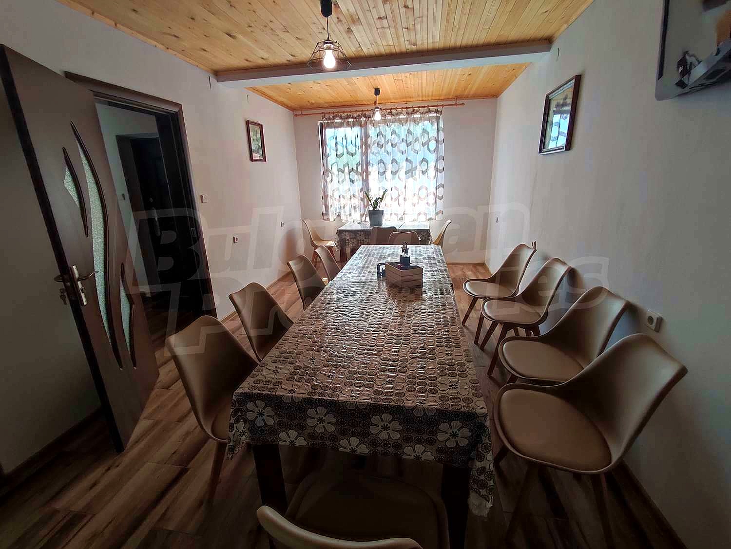 Gallery Picture 4