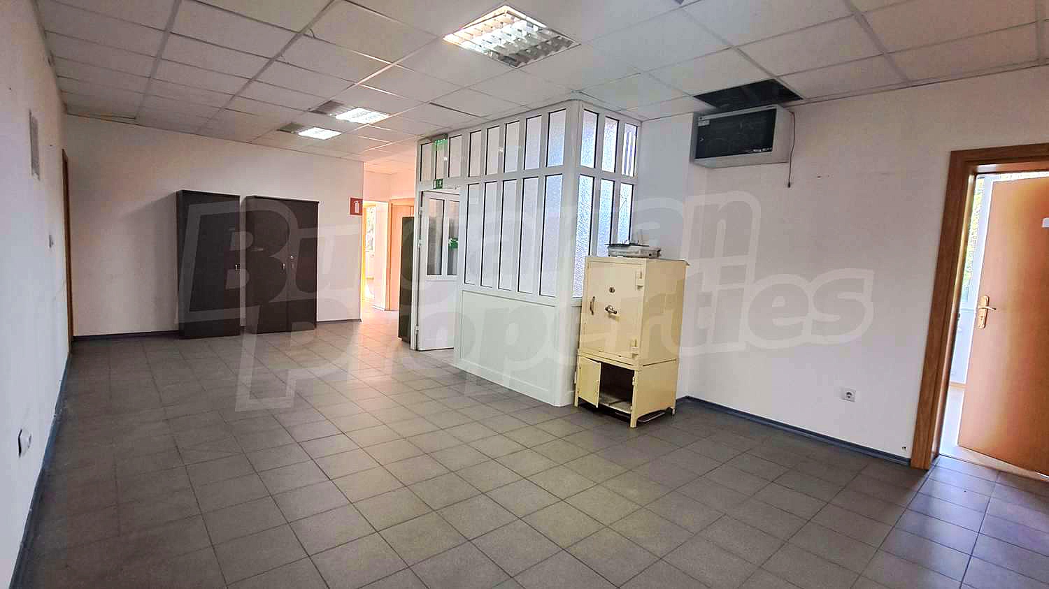Gallery Picture 32