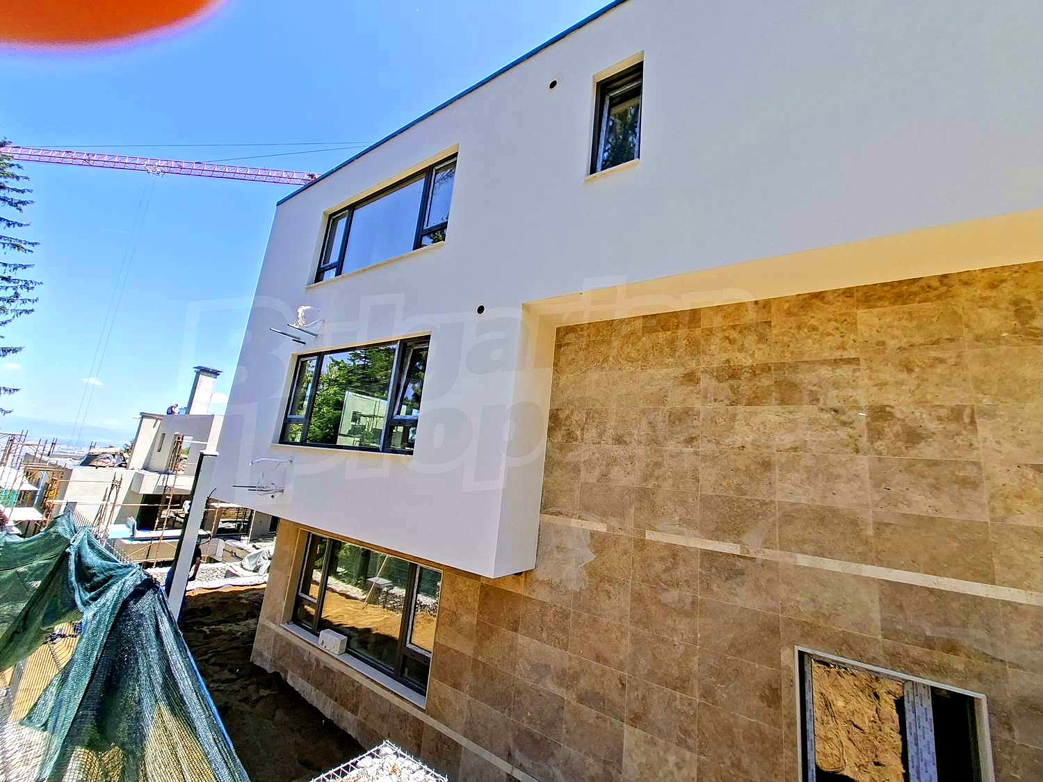 Gallery Picture 6