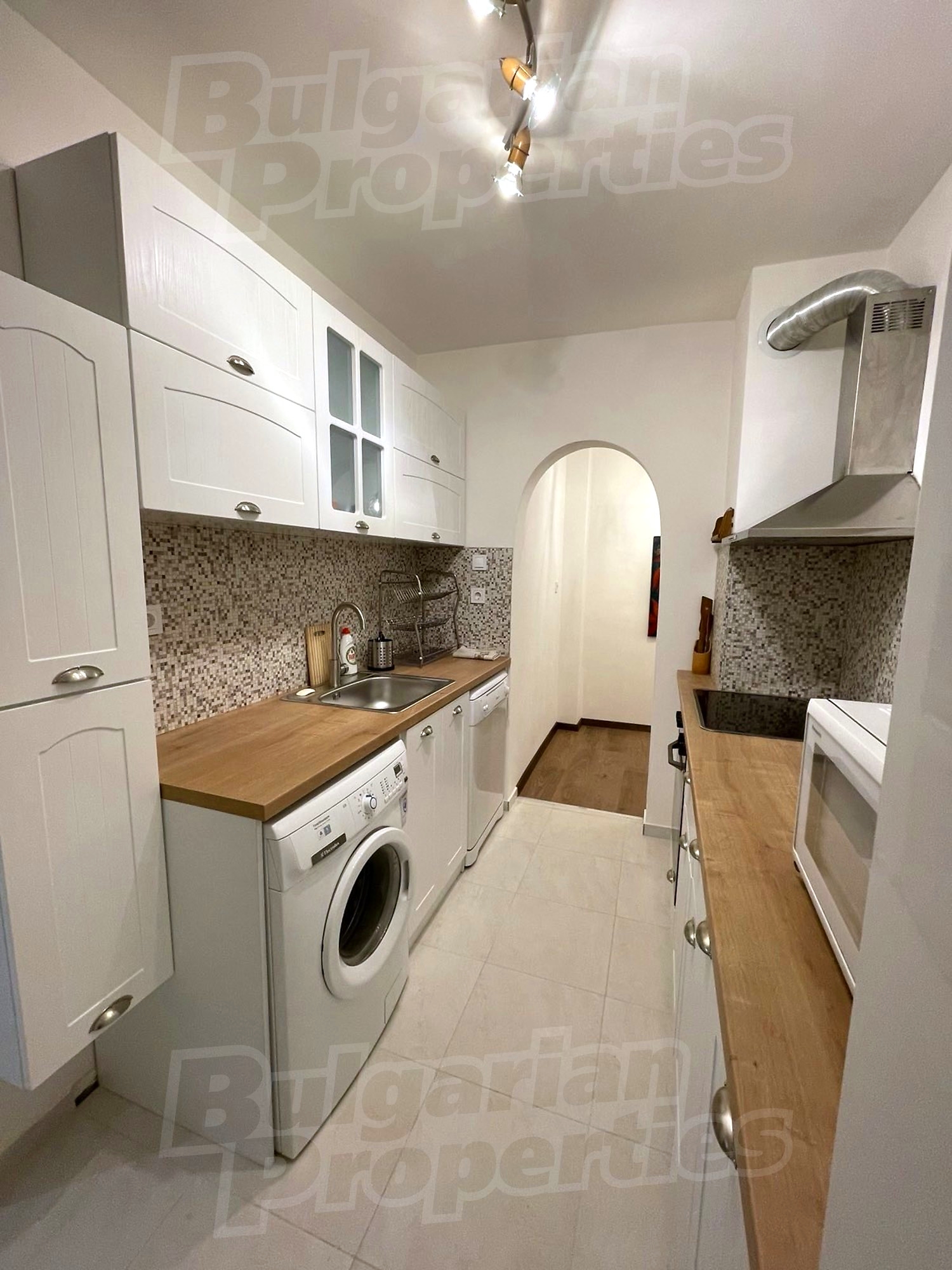 Gallery Picture 13