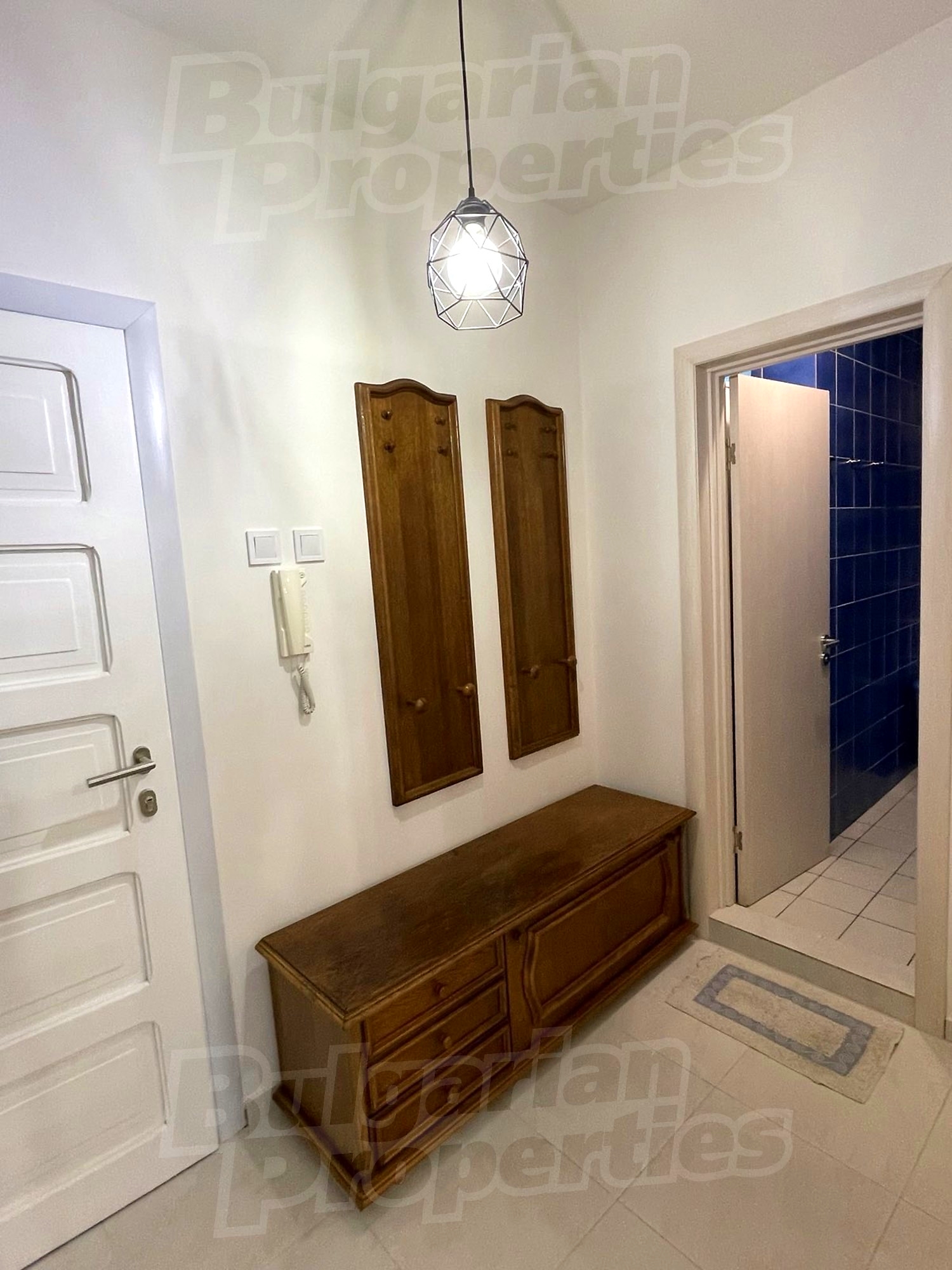 Gallery Picture 12
