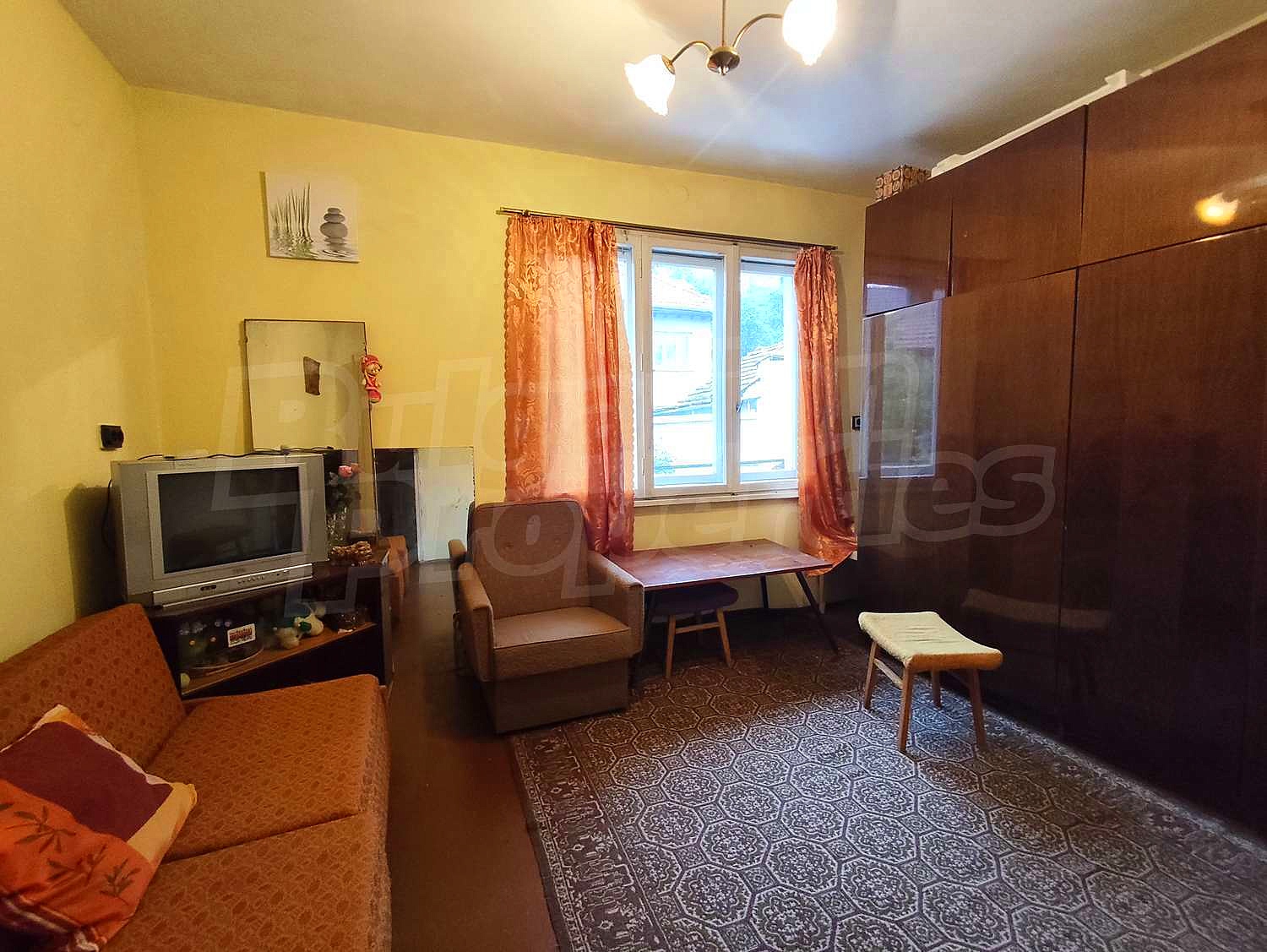 Gallery Picture 15