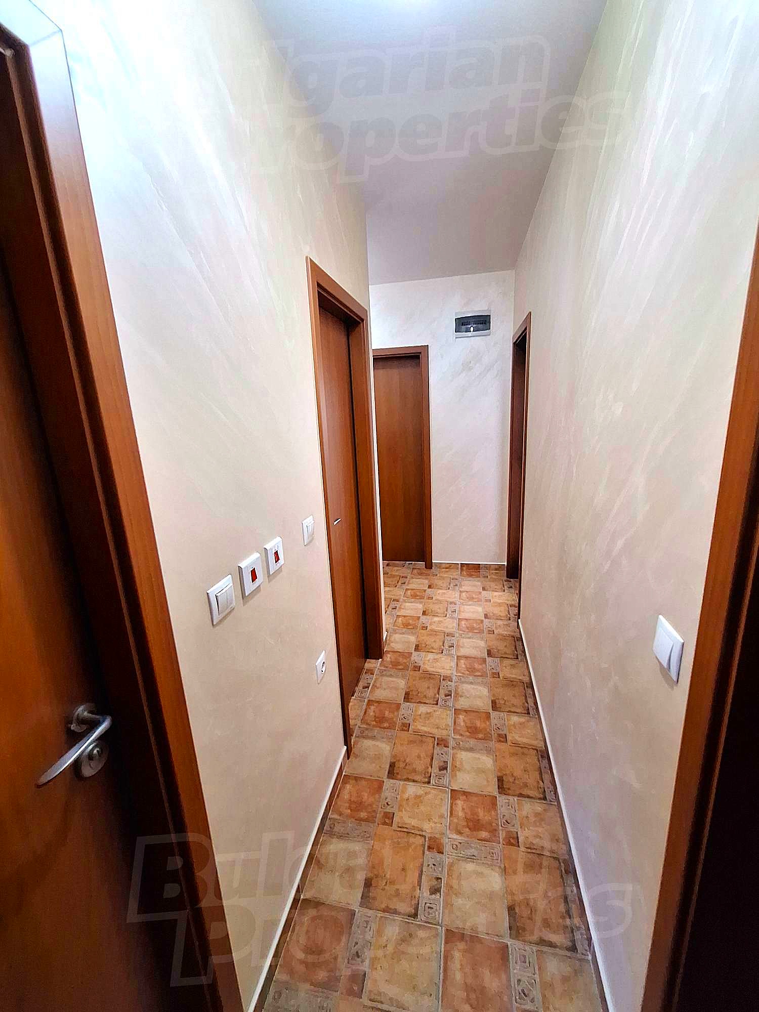 Gallery Picture 20