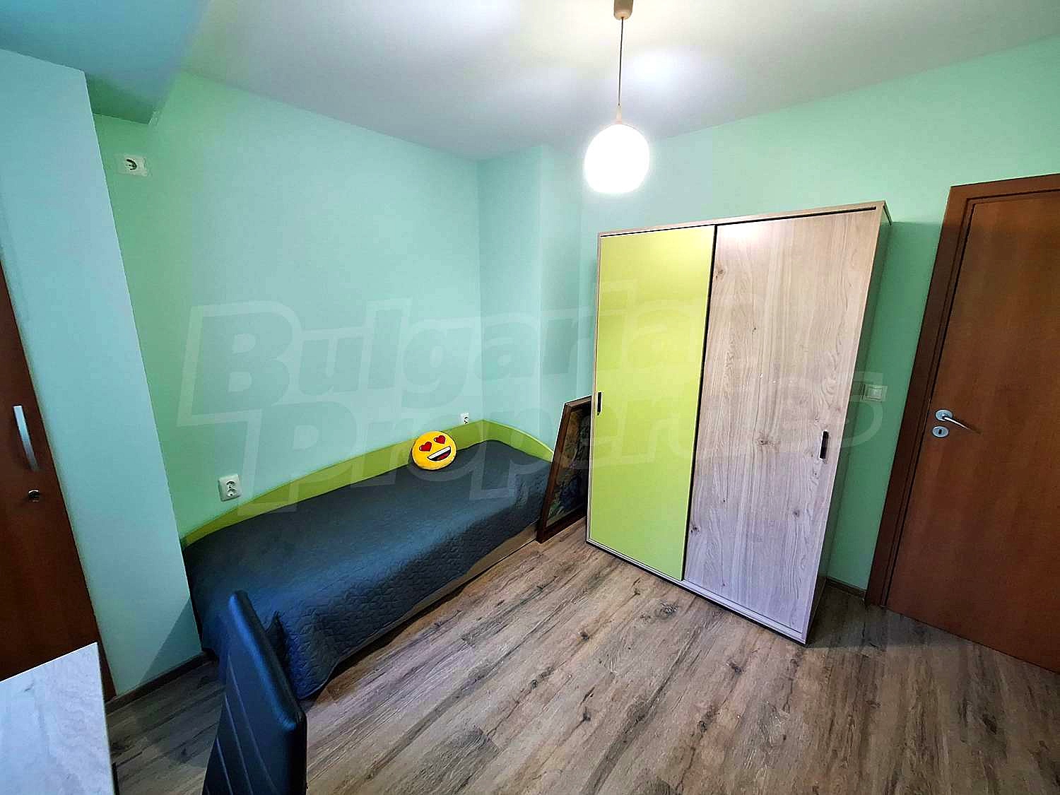 Gallery Picture 14