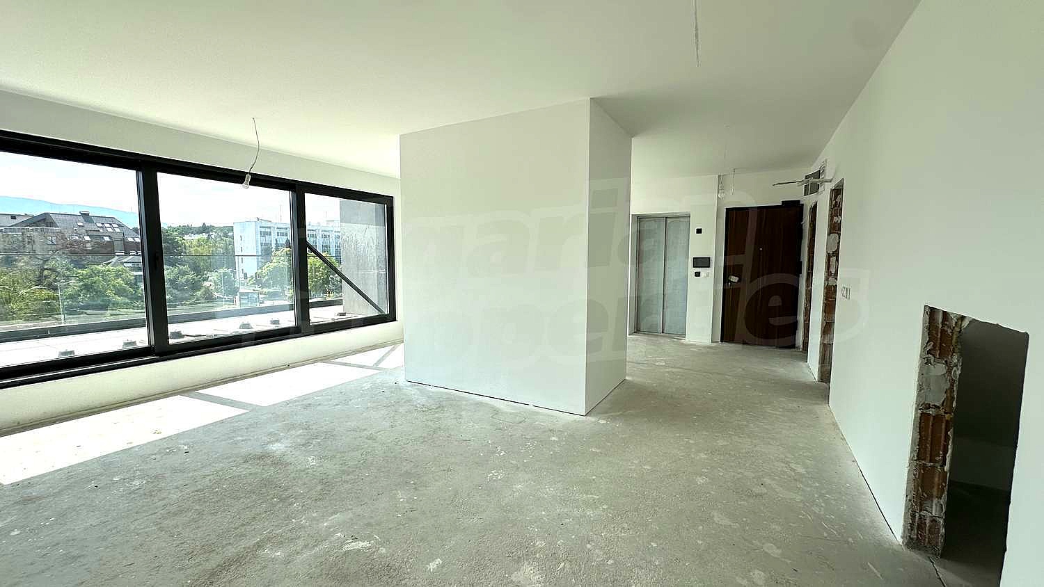 Gallery Picture 4