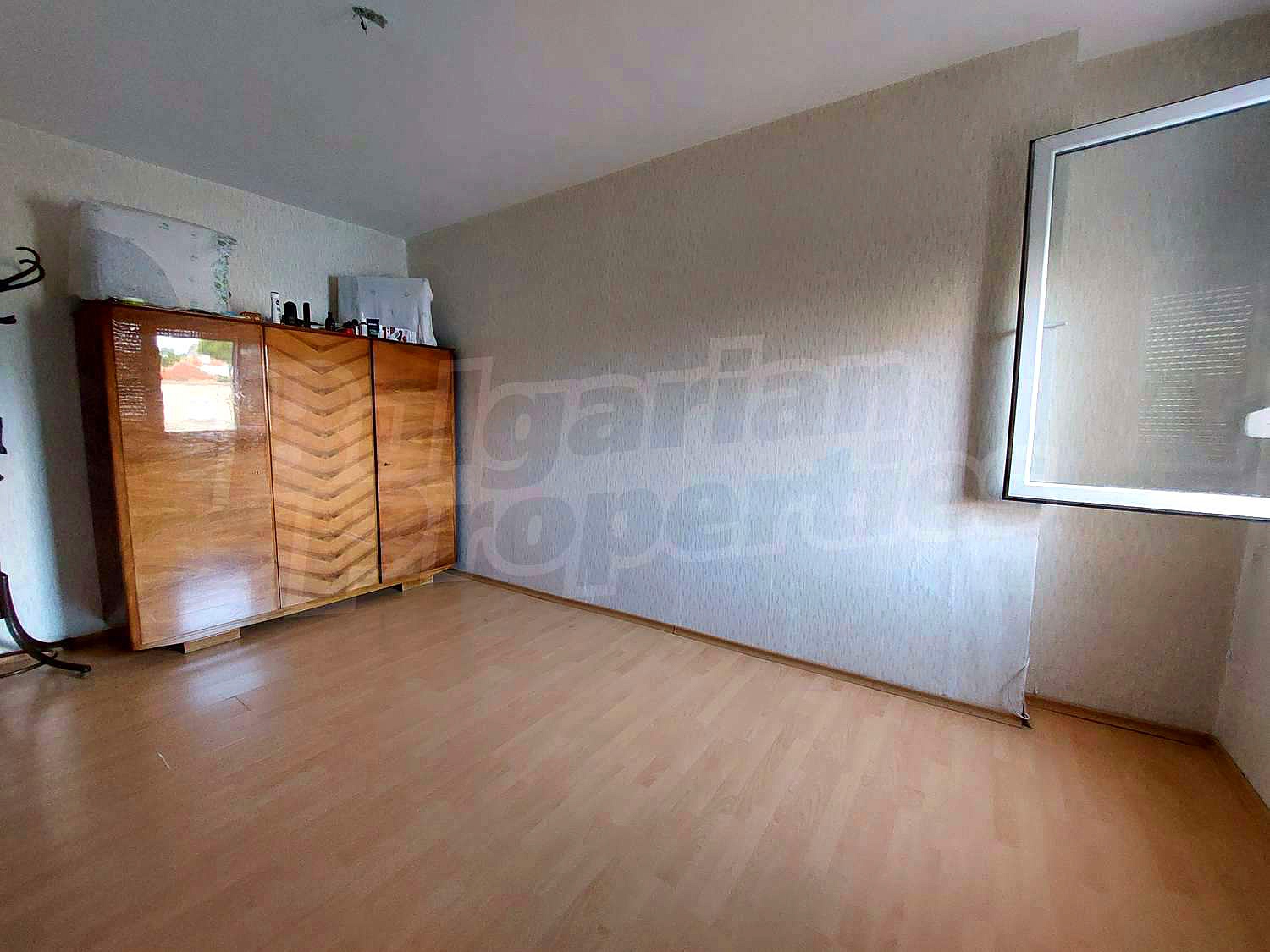 Gallery Picture 17
