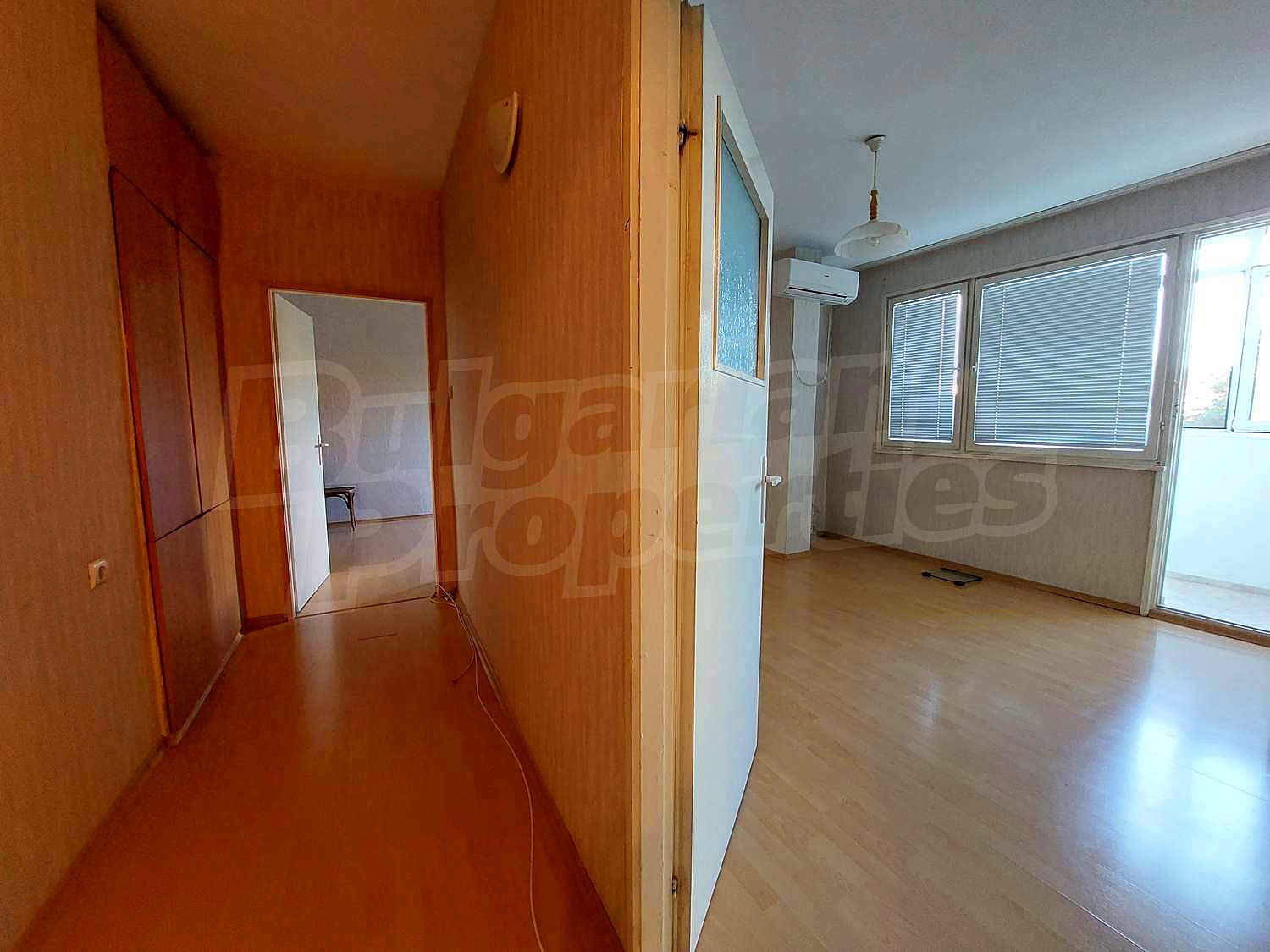 Gallery Picture 8