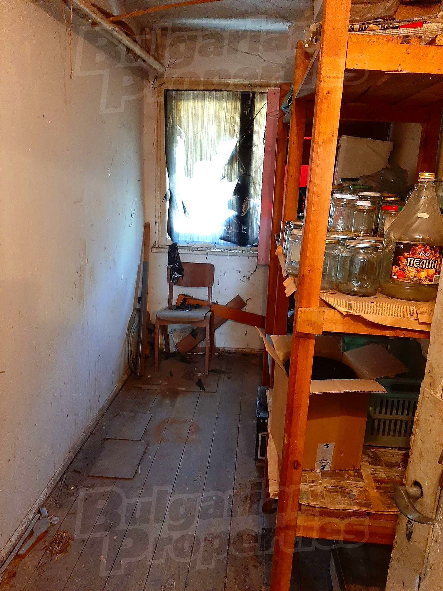 Gallery Picture 15