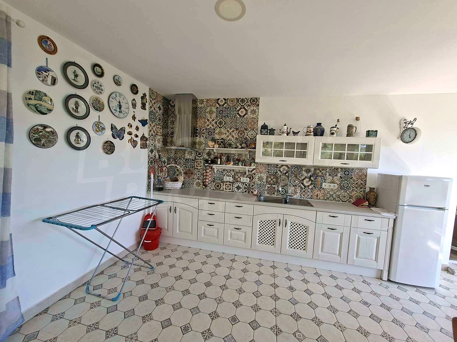Gallery Picture 6