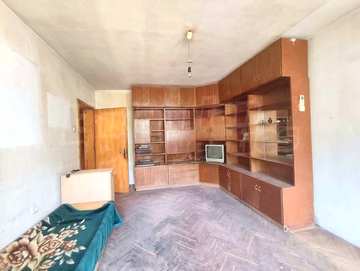 Gallery Picture 19