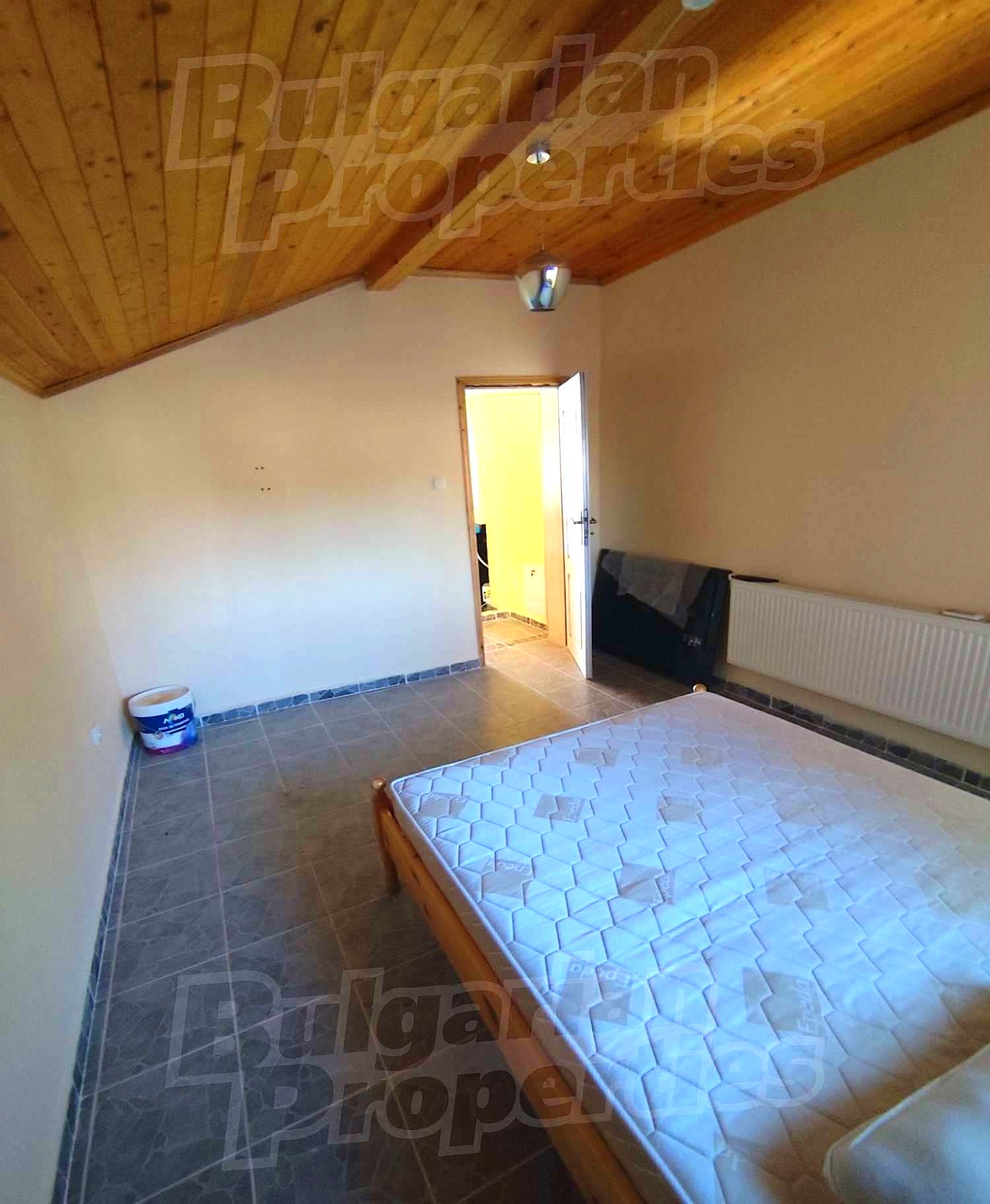 Gallery Picture 17
