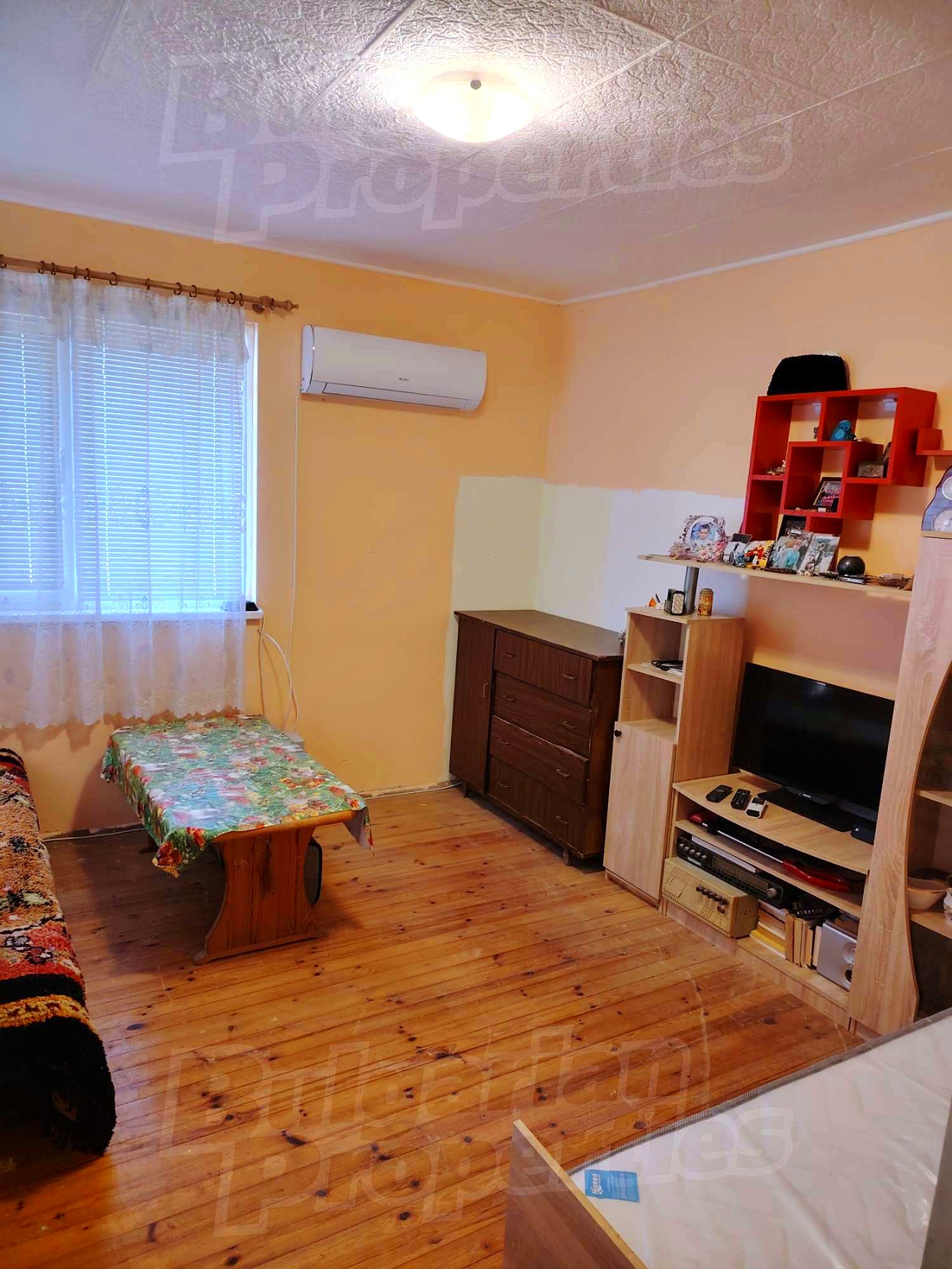 Gallery Picture 5