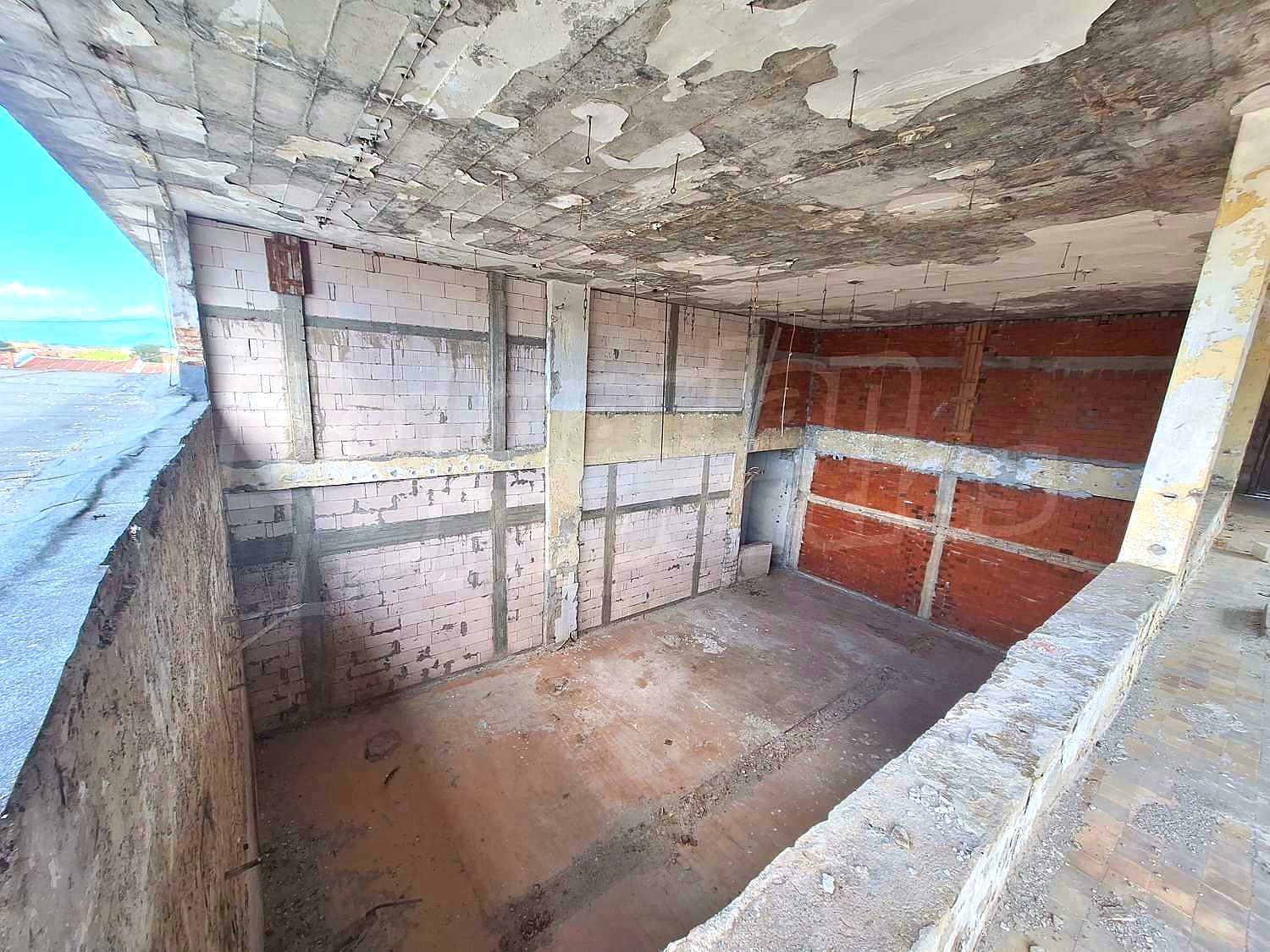 Gallery Picture 10
