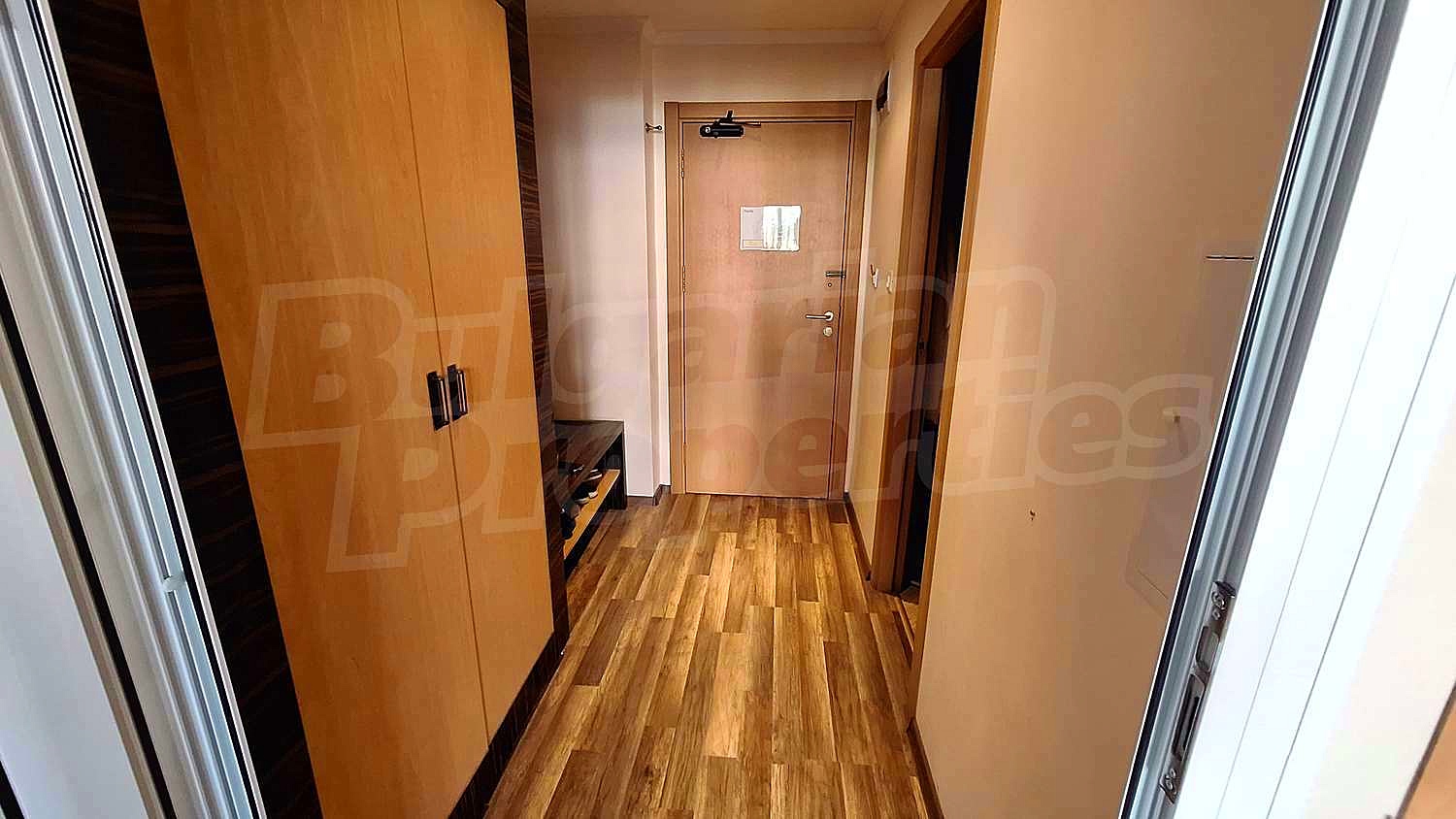 Gallery Picture 2