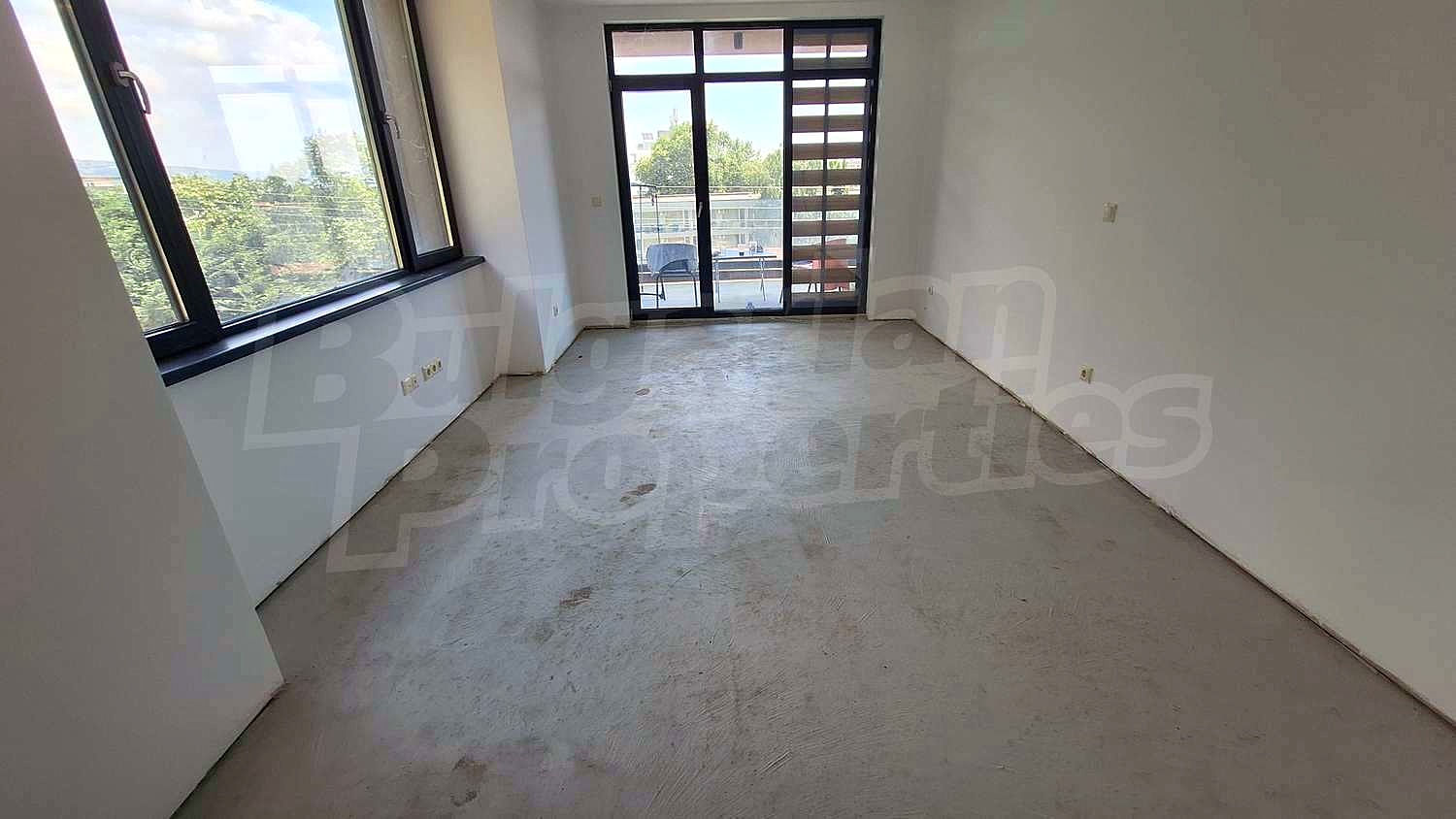 Gallery Picture 2