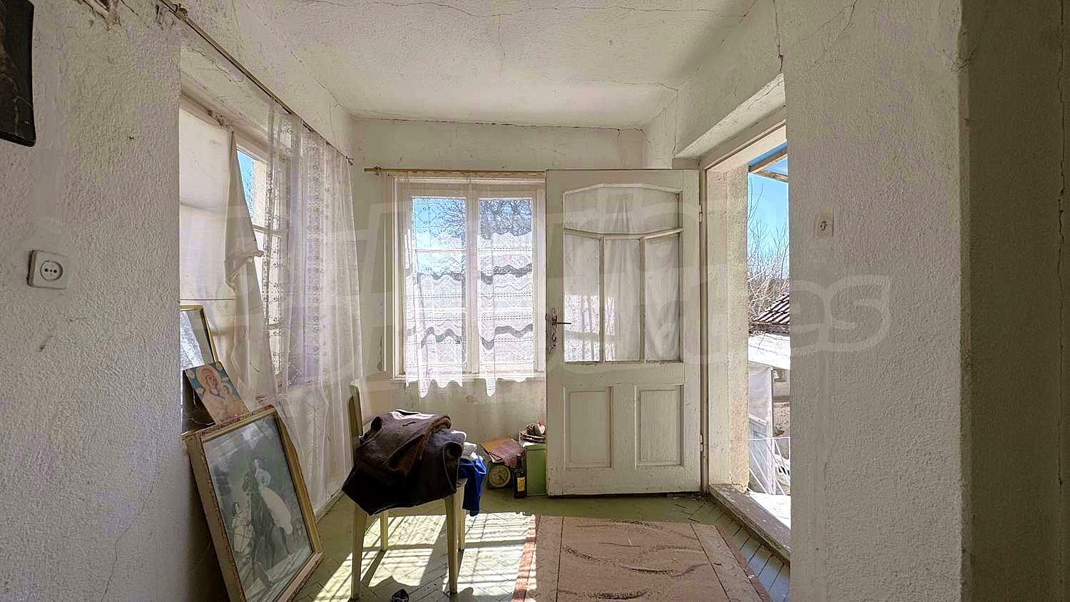 Gallery Picture 16