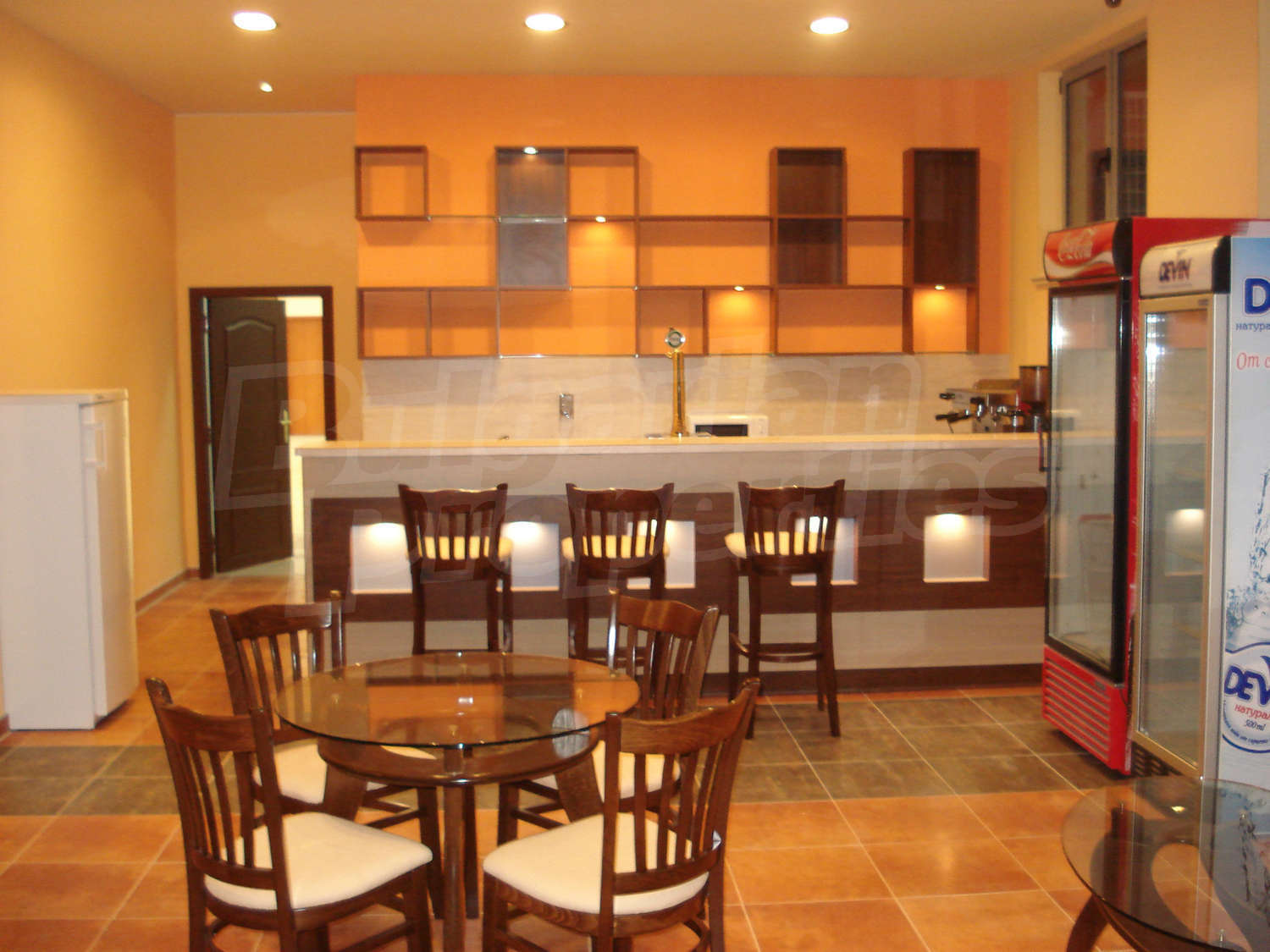 Gallery Picture 12
