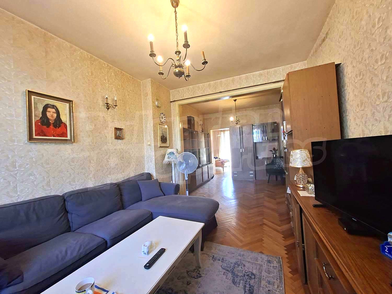 Gallery Picture 3