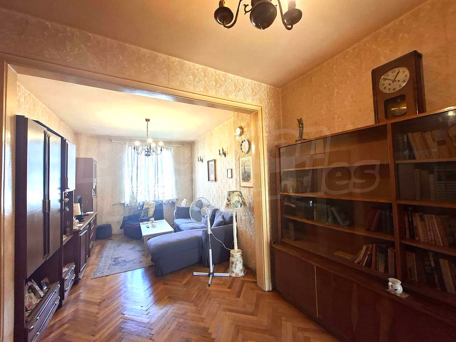 Gallery Picture 4