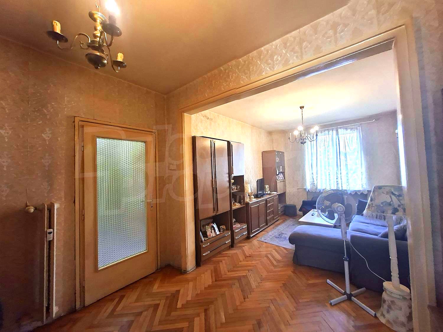 Gallery Picture 5