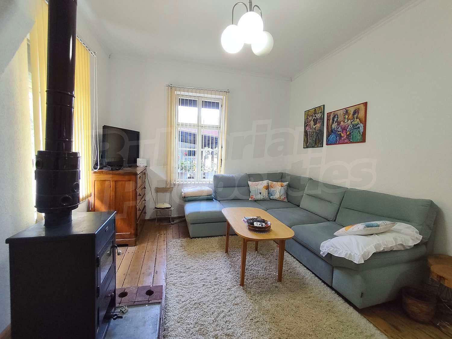 Gallery Picture 15