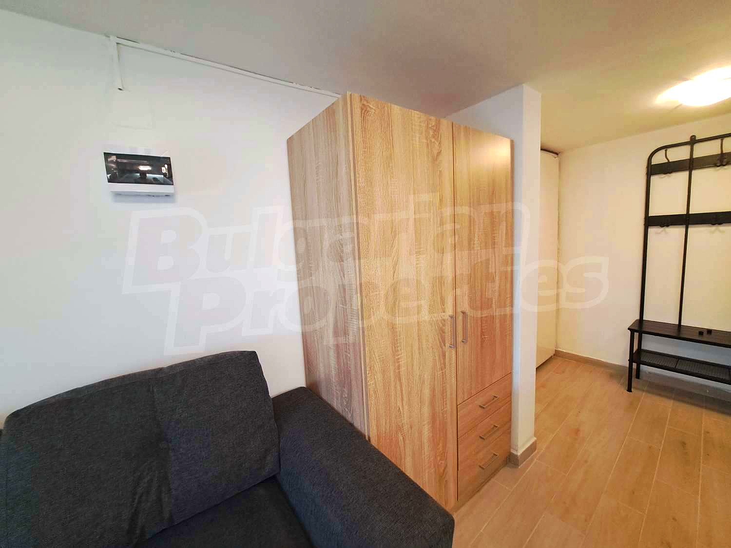 Gallery Picture 3