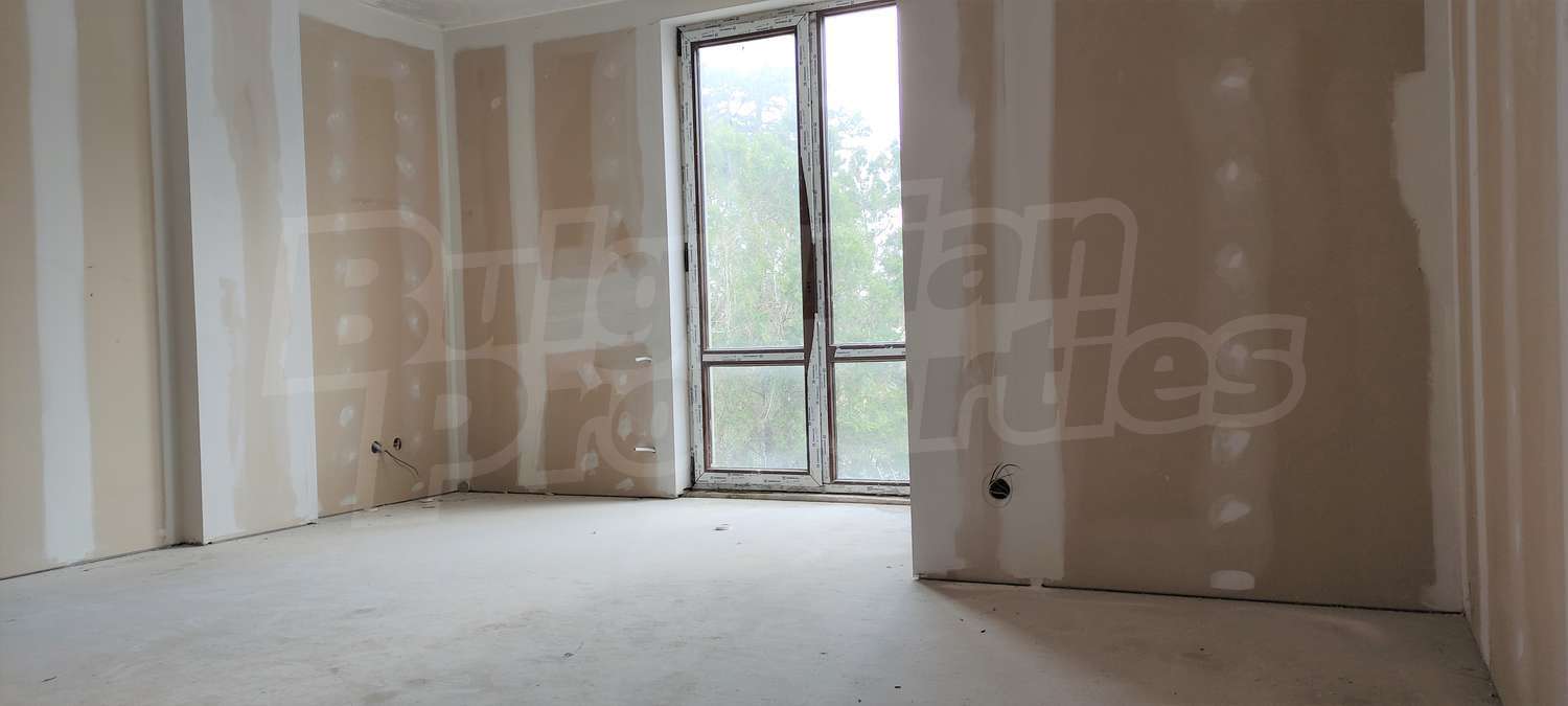 Gallery Picture 14
