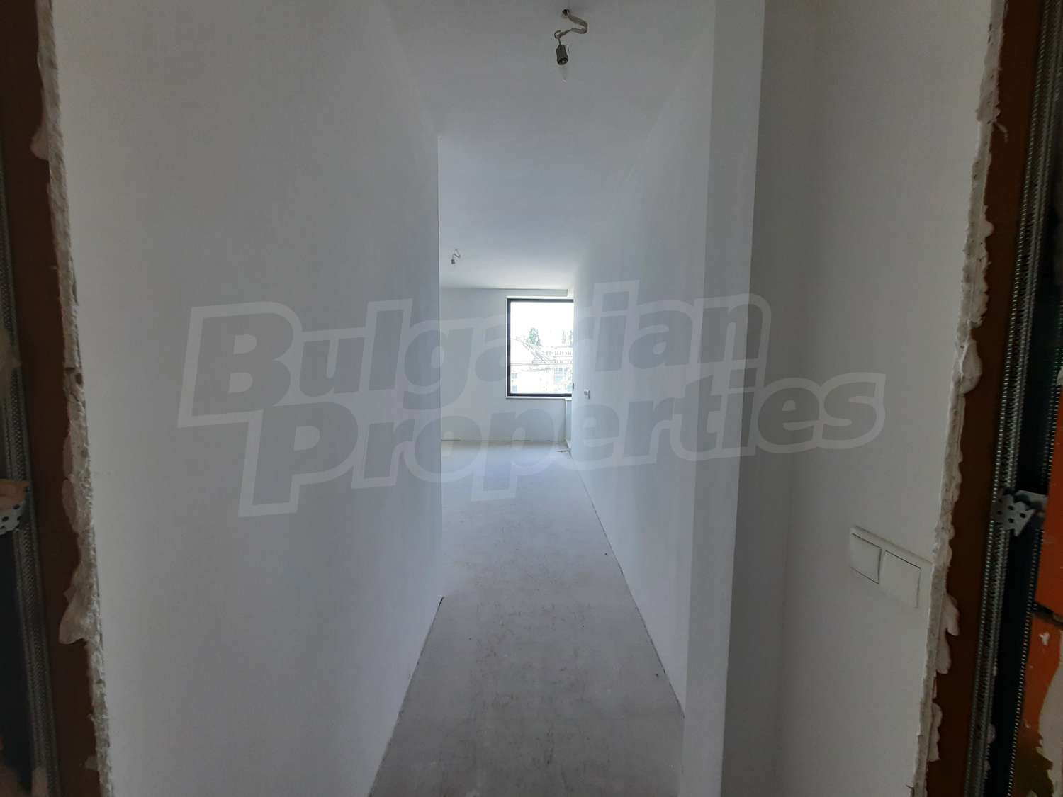 Gallery Picture 9