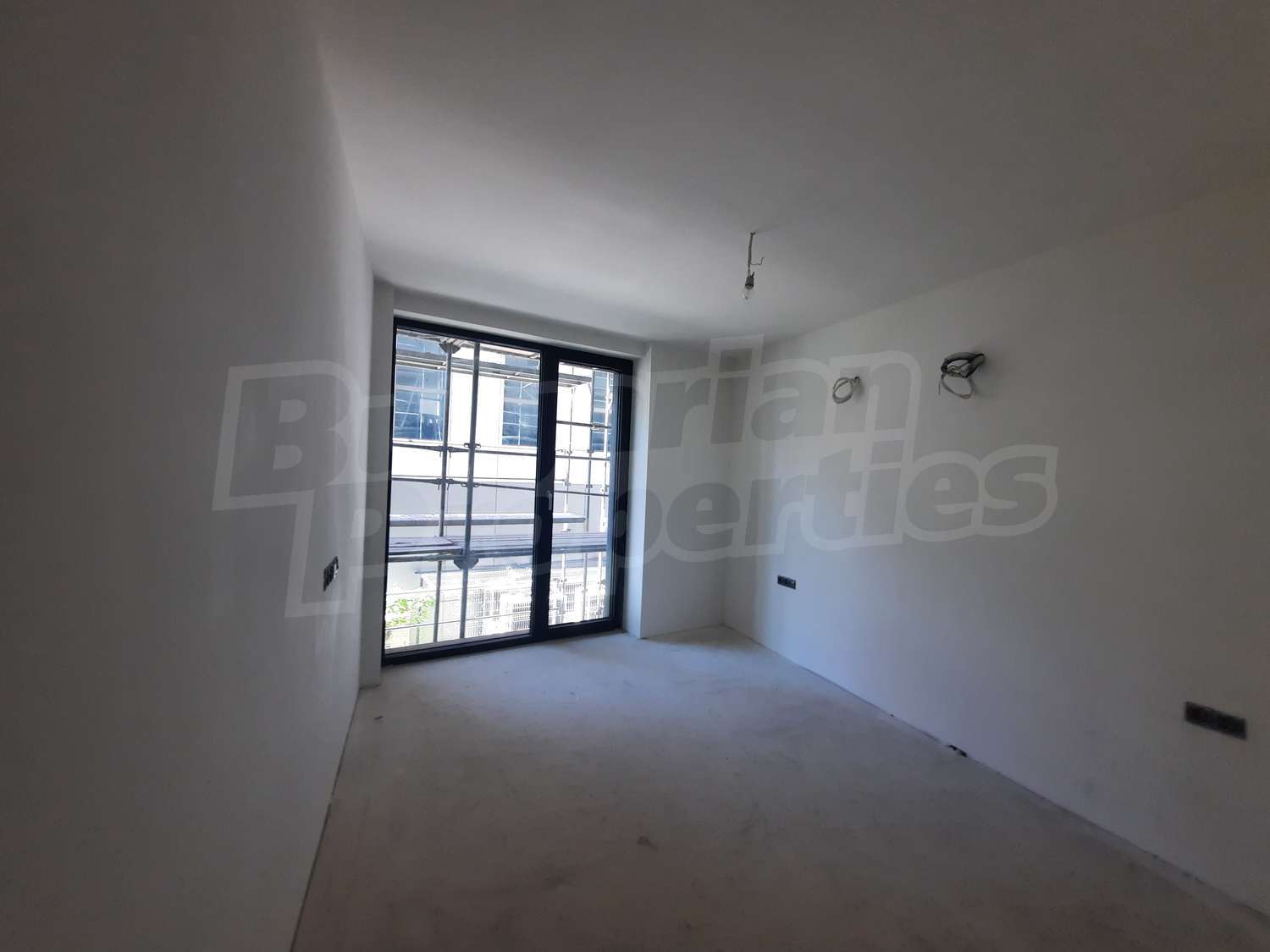Gallery Picture 19