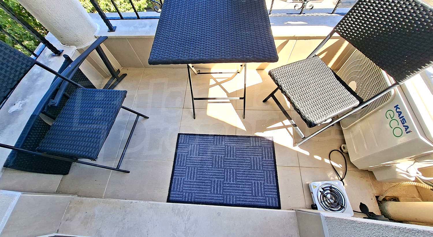Gallery Picture 5