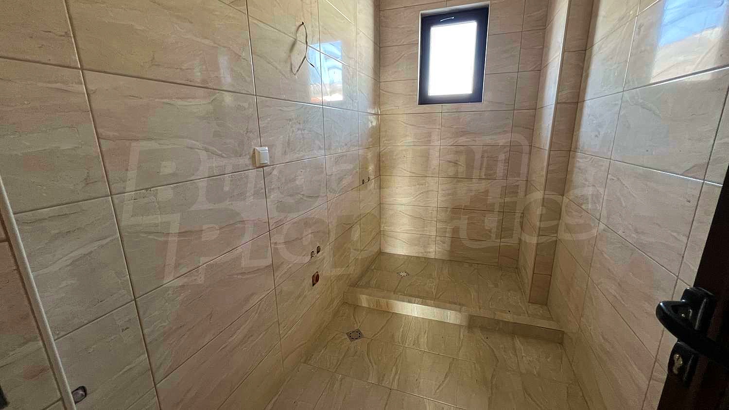 Gallery Picture 32