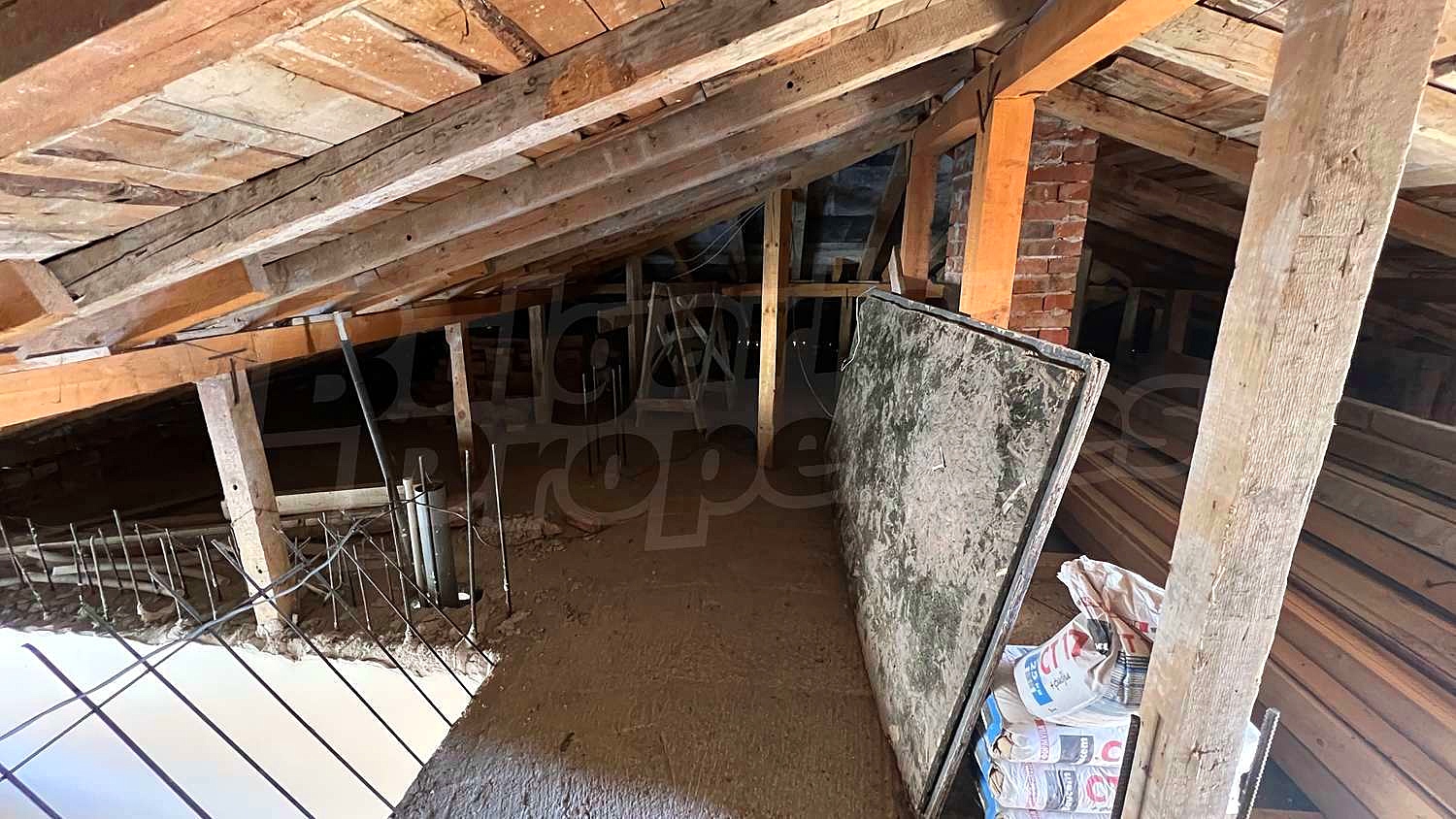 Gallery Picture 39
